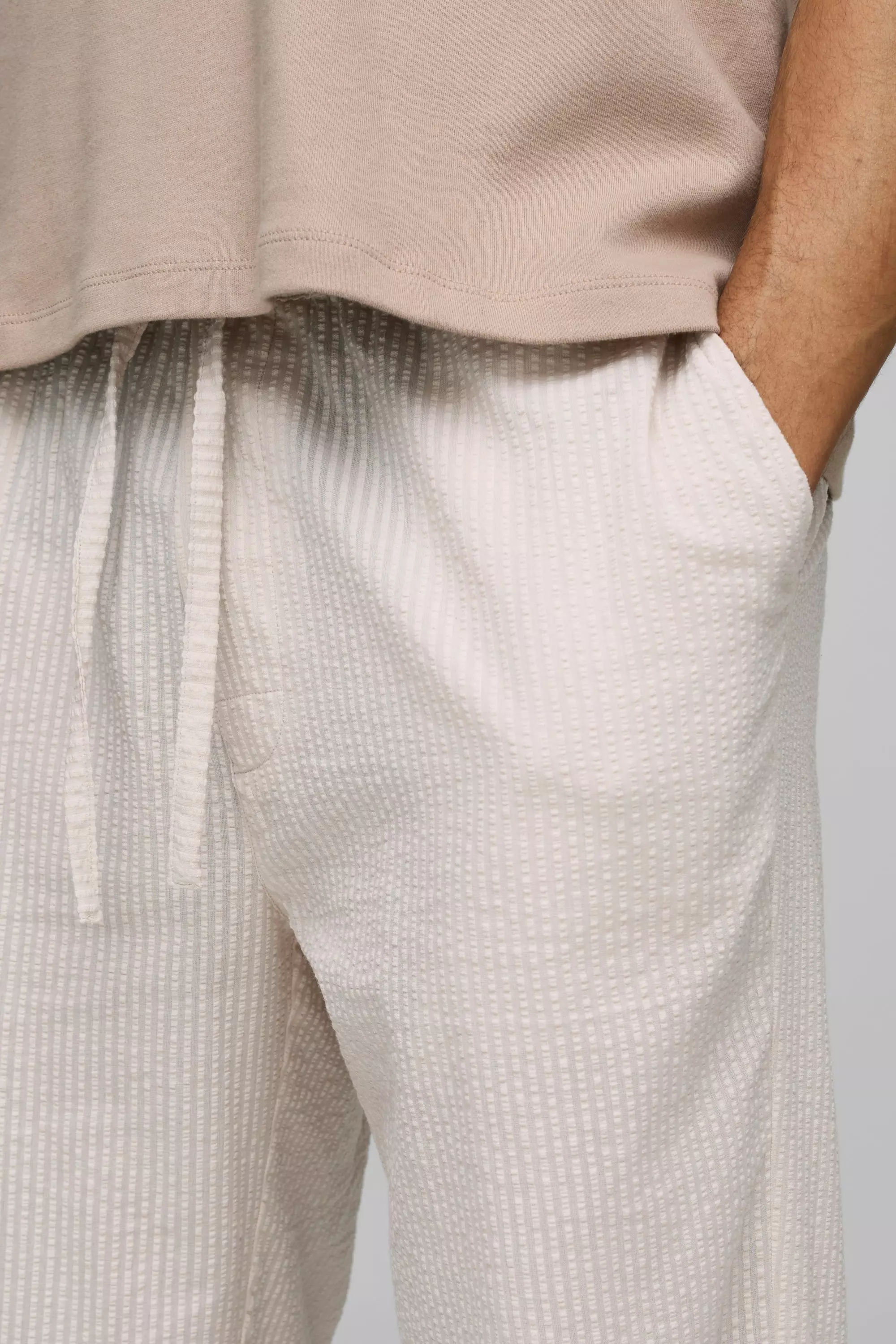 Pale pink Elasticated Relaxed Fit Plain Seersucker Trousers alternative image