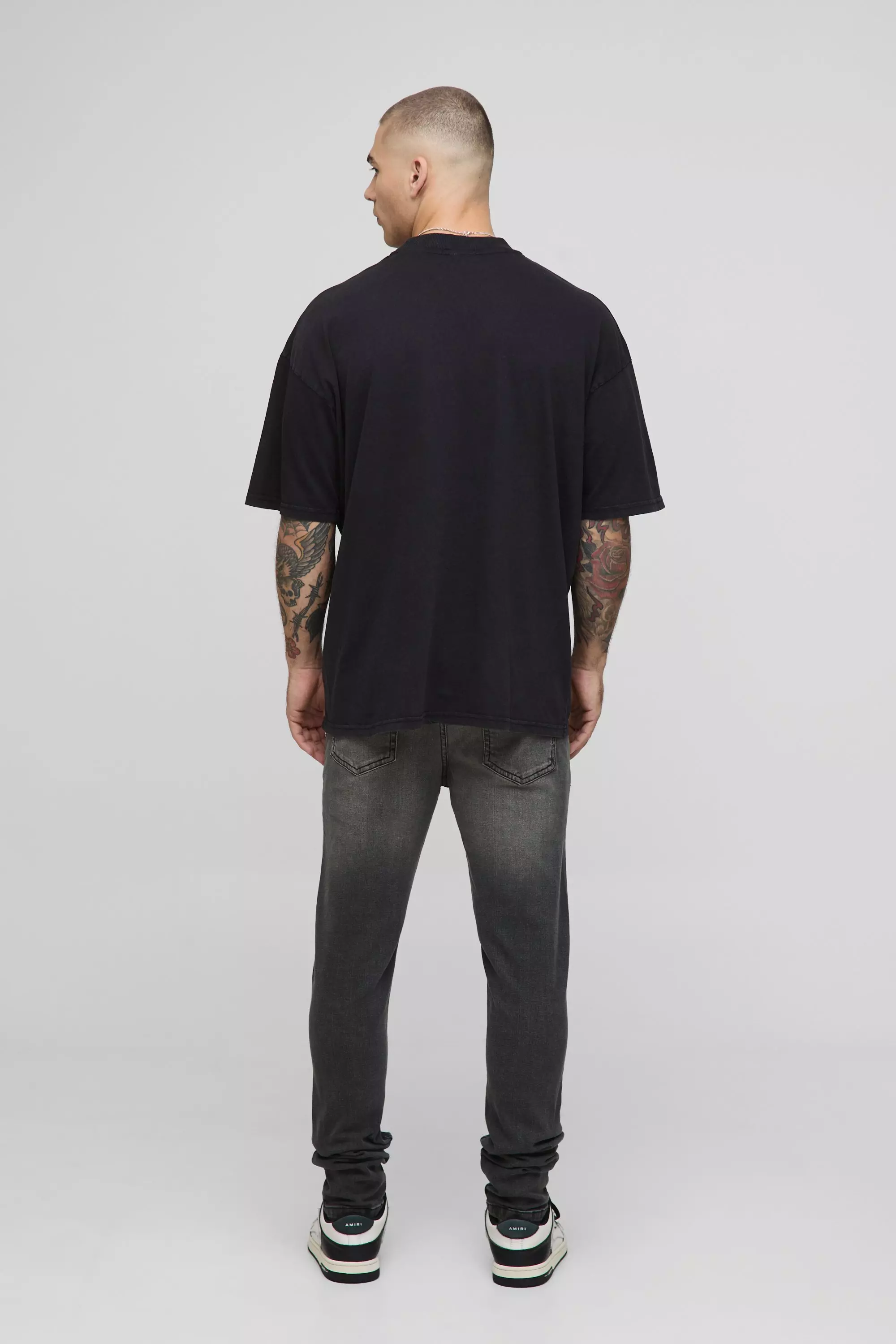 Skinny Stretch Distressed Washed Grey Jeans With Chain | boohooMAN USA