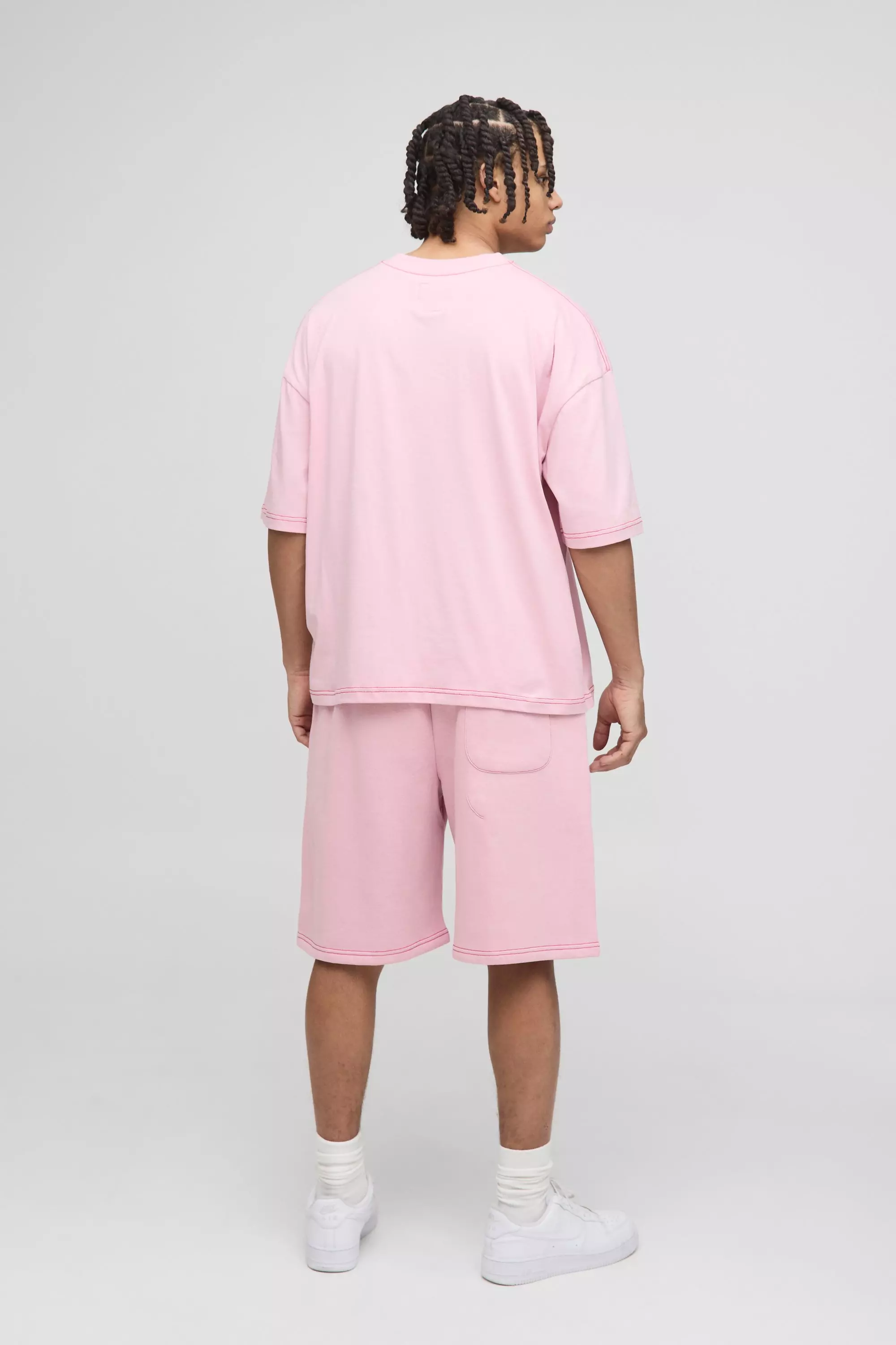 Oversize Official Shorts mit Kontrast-Naht, Pink alternatives Bild