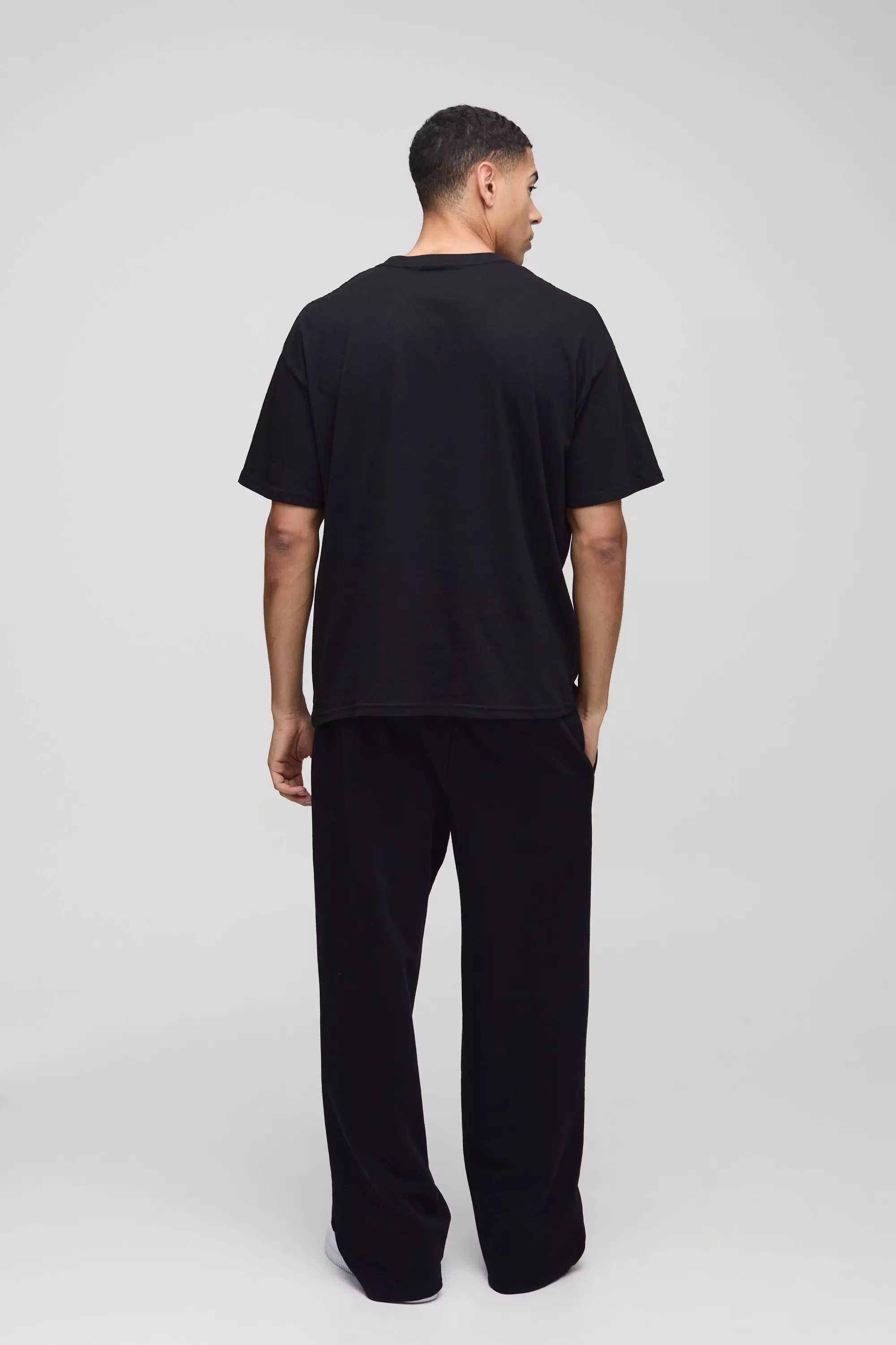 Black Oversized Biggie Clover Chain License T-Shirt alternative image