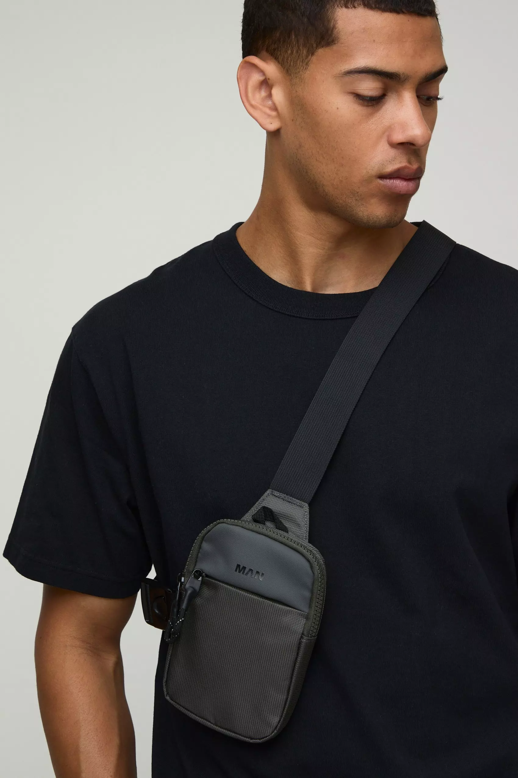 MAN Cross Body Bag Charcoal