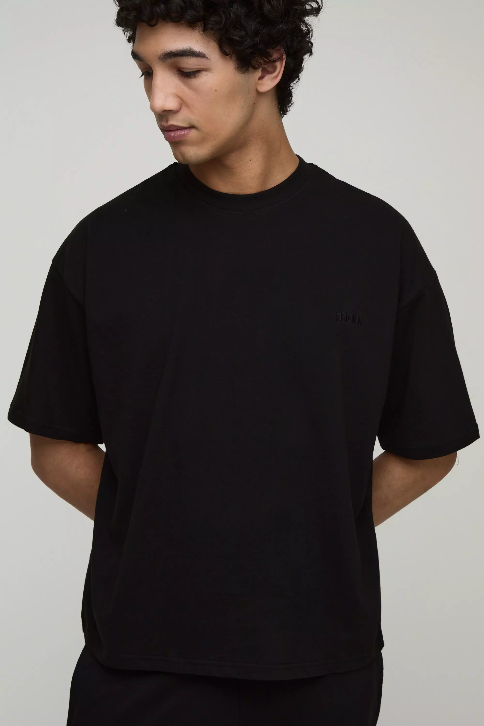 MAN. Oversized Boxy Crew Neck T-shirt Black