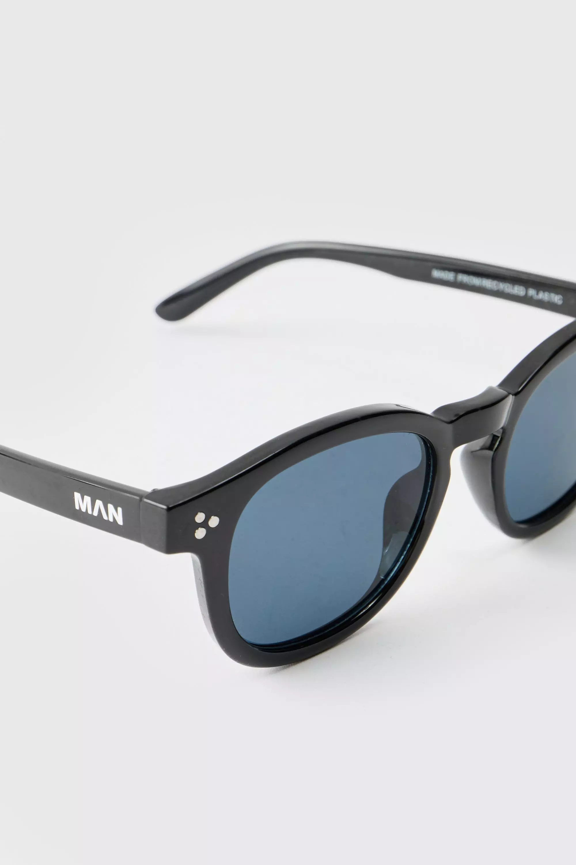 Lunettes de soleil rétro - MAN, Black autre image