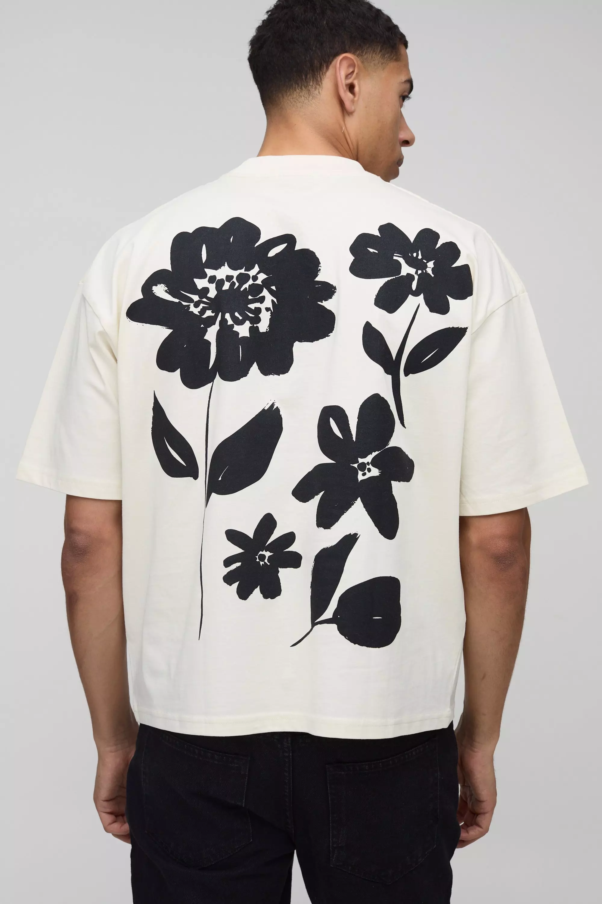 Ecru Oversized Boxy Extended Neck Floral Print T-Shirt alternative image