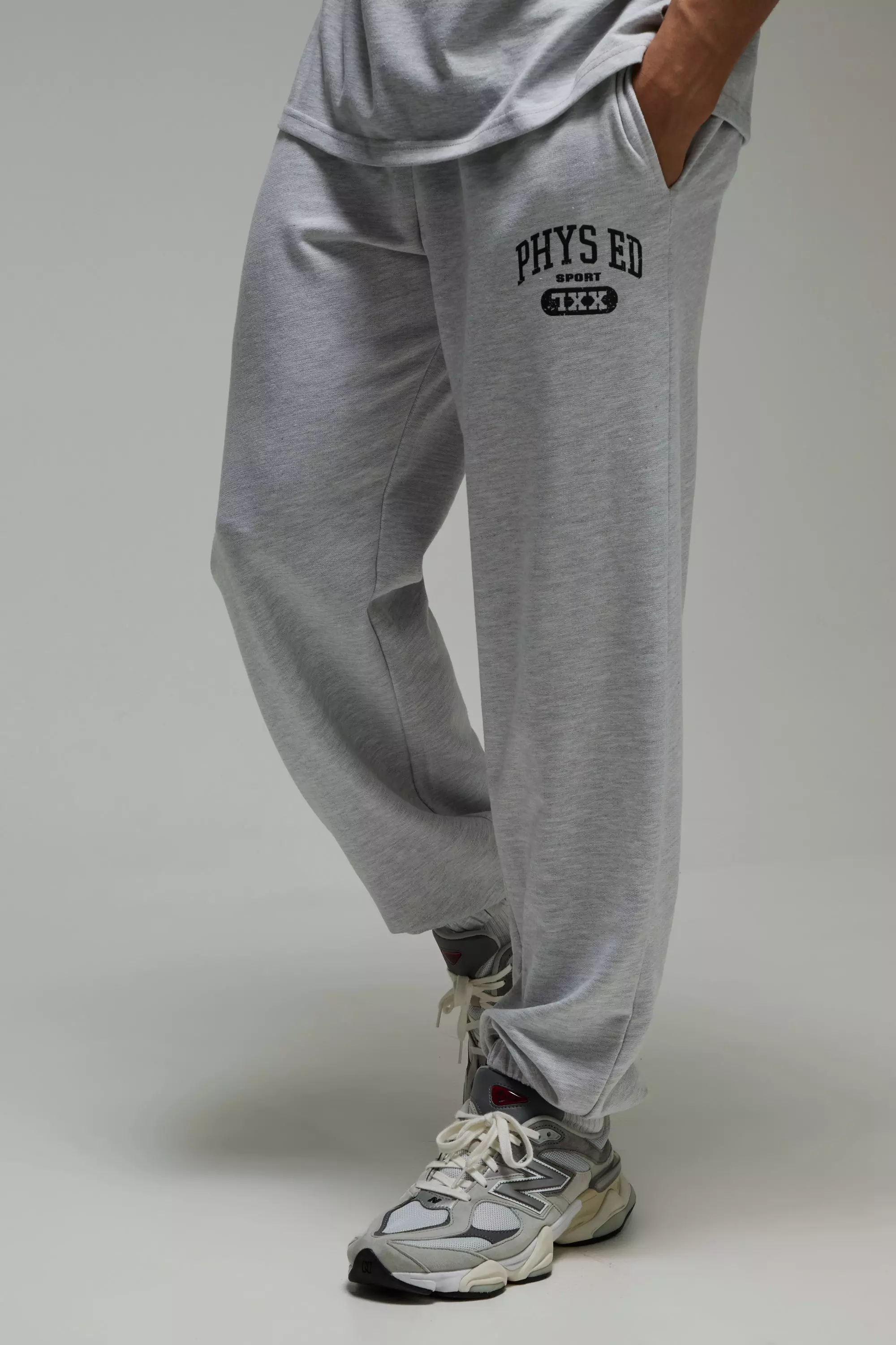 MAN Active Phys Ed Oversized Jogger Grey marl