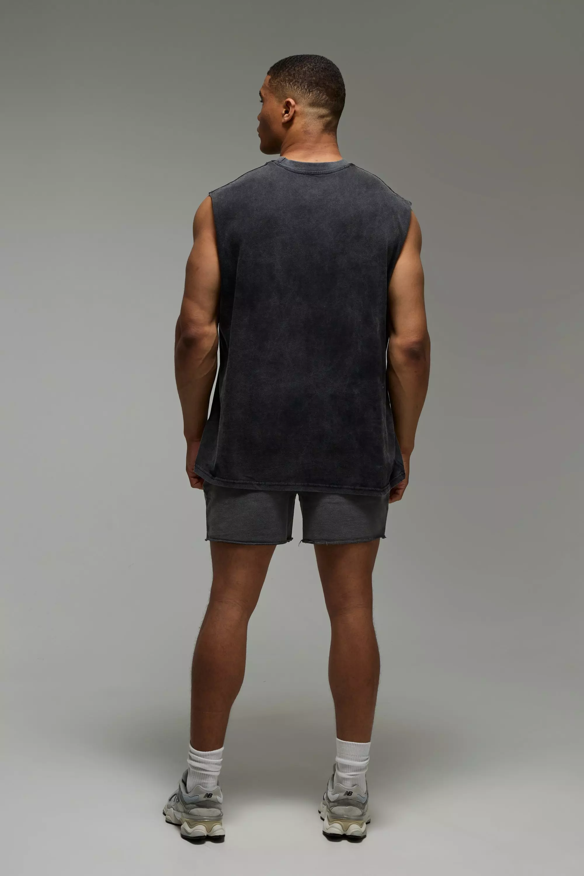 MAN Active Phys Ed Regular Fit Washed 5inch Short | boohooMAN USA