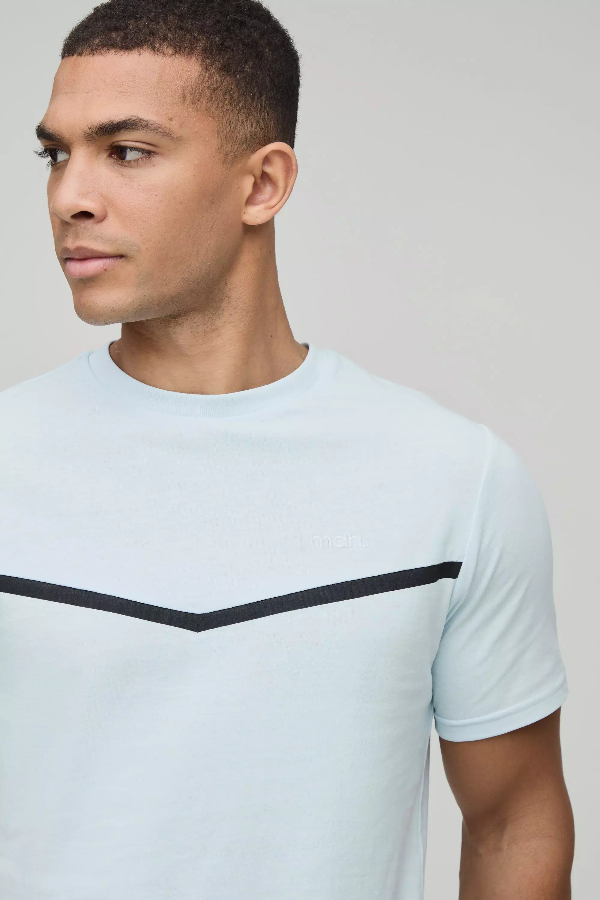 Light blue Slim Fit Man Panelled T-Shirt and Short Set alternative image