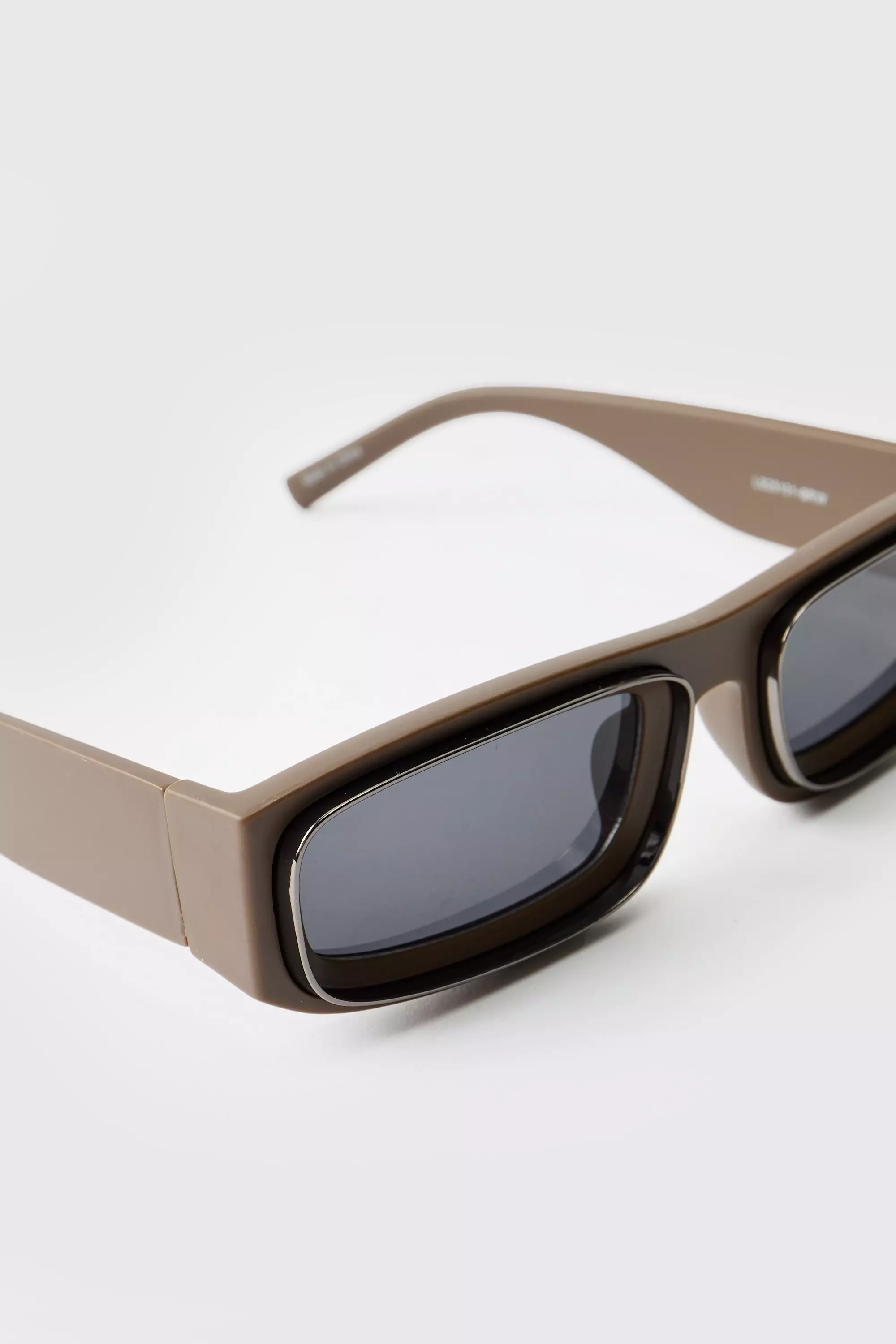Brown Rectangular Sunglasses alternative image