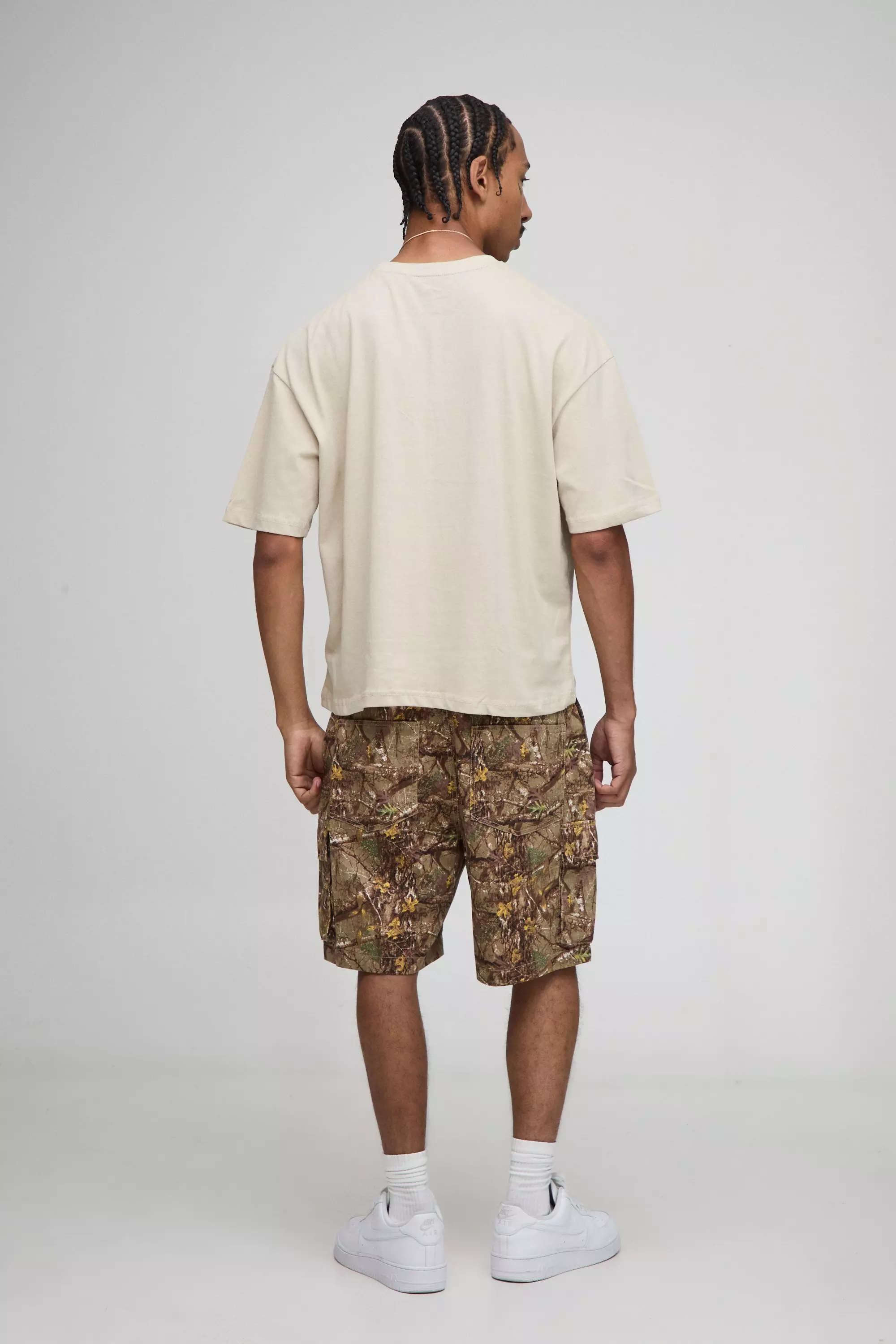 Oversized Boxy Embroidered Cross T-Shirt | boohooMAN USA