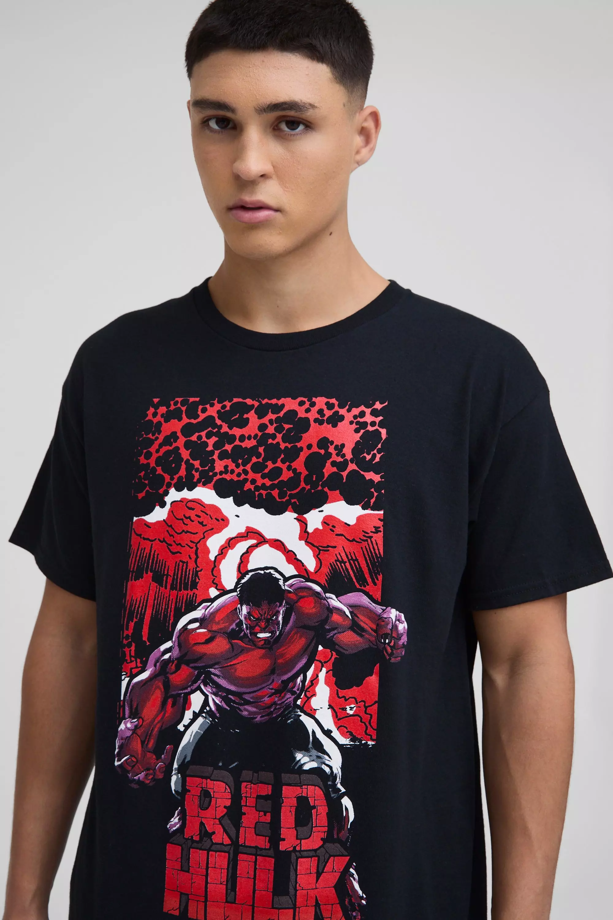boohoo MAN★半袖 Captain America Red Hulk トップス Tシャツ Oversized Captain America Red Hulk License T-Shirt