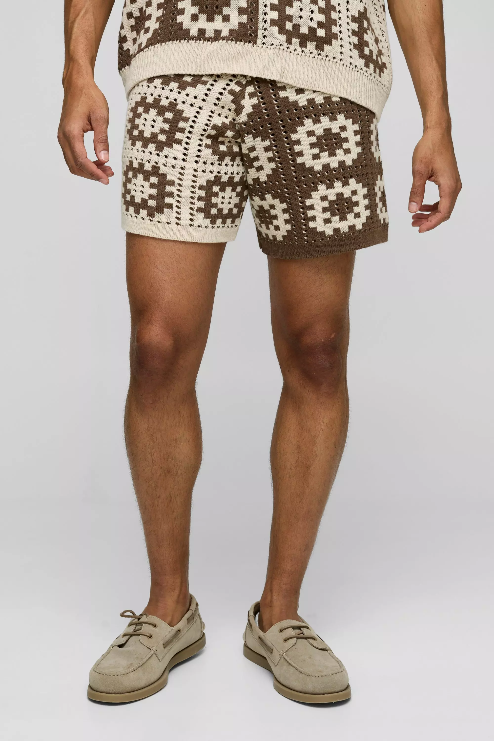 Relaxed Crochet Knit Short Taupe