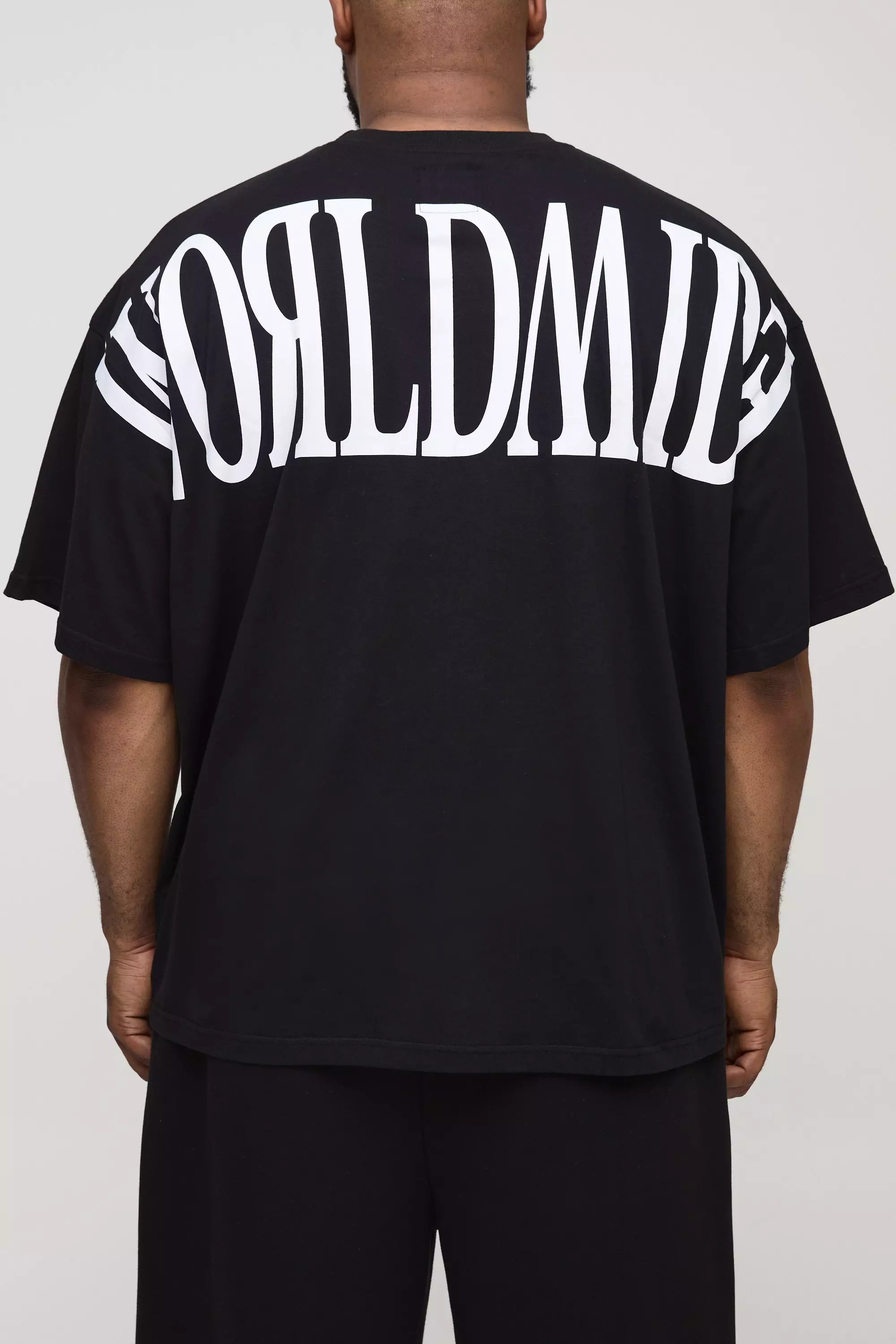 Black Plus Oversized Worldwide Over Seam Print T-Shirt alternative image