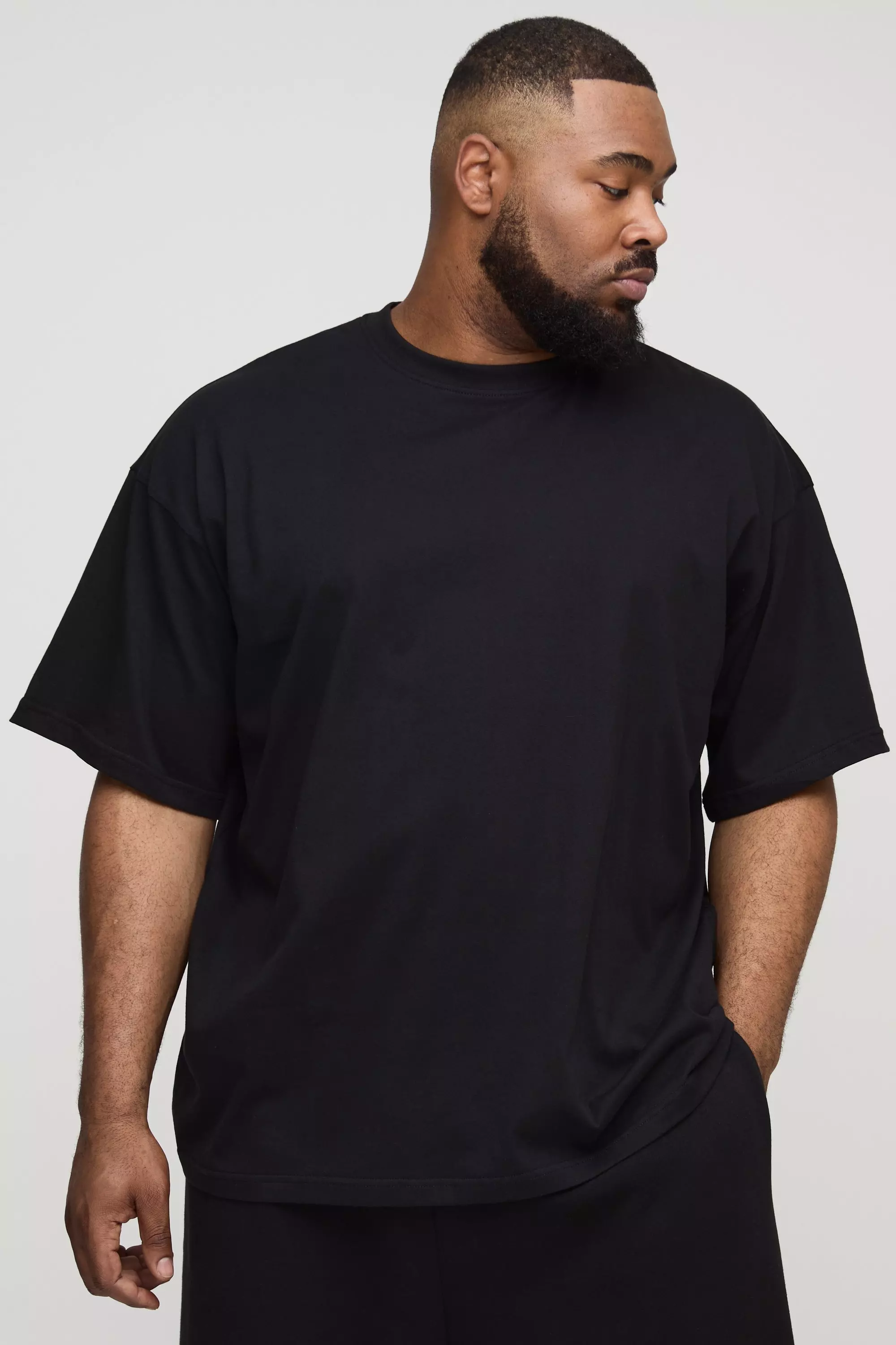 Black Plus Oversized Worldwide Over Seam Print T-Shirt alternative image