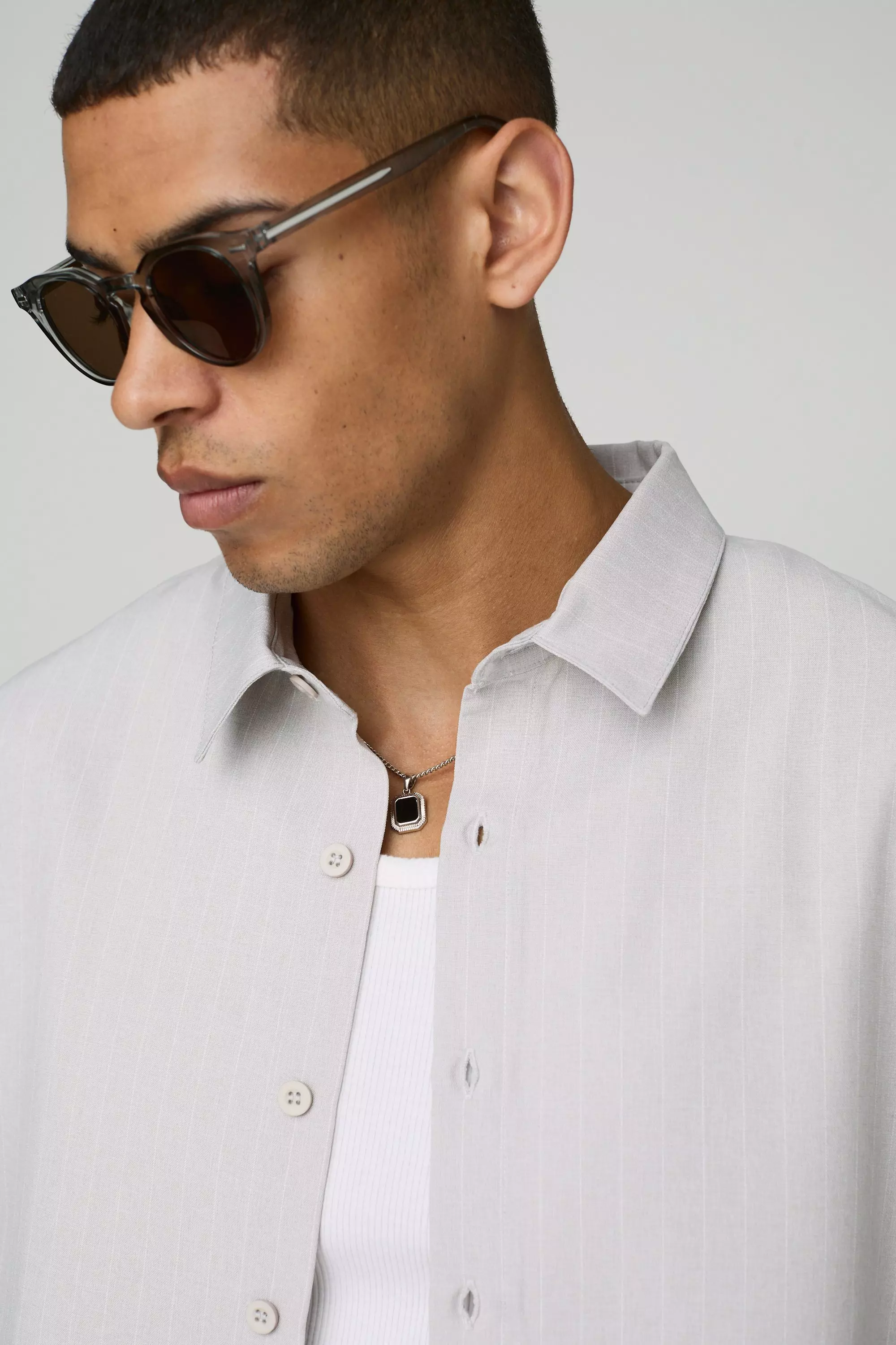 Light grey Oversized Pinstripe Linen Look Overshirt alternative image