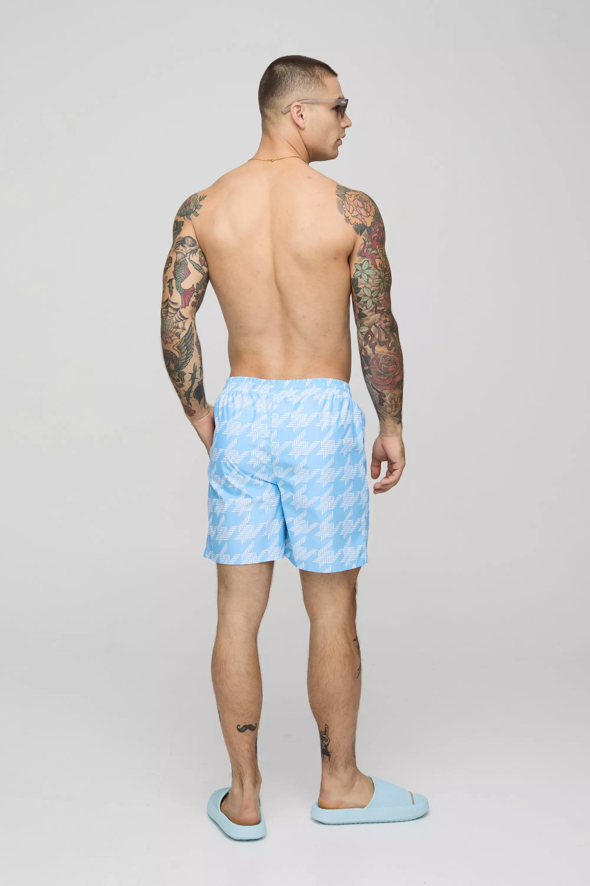 Light blue 2 Pack Houndstooth and Plain Mid Length Swim Short alternative image