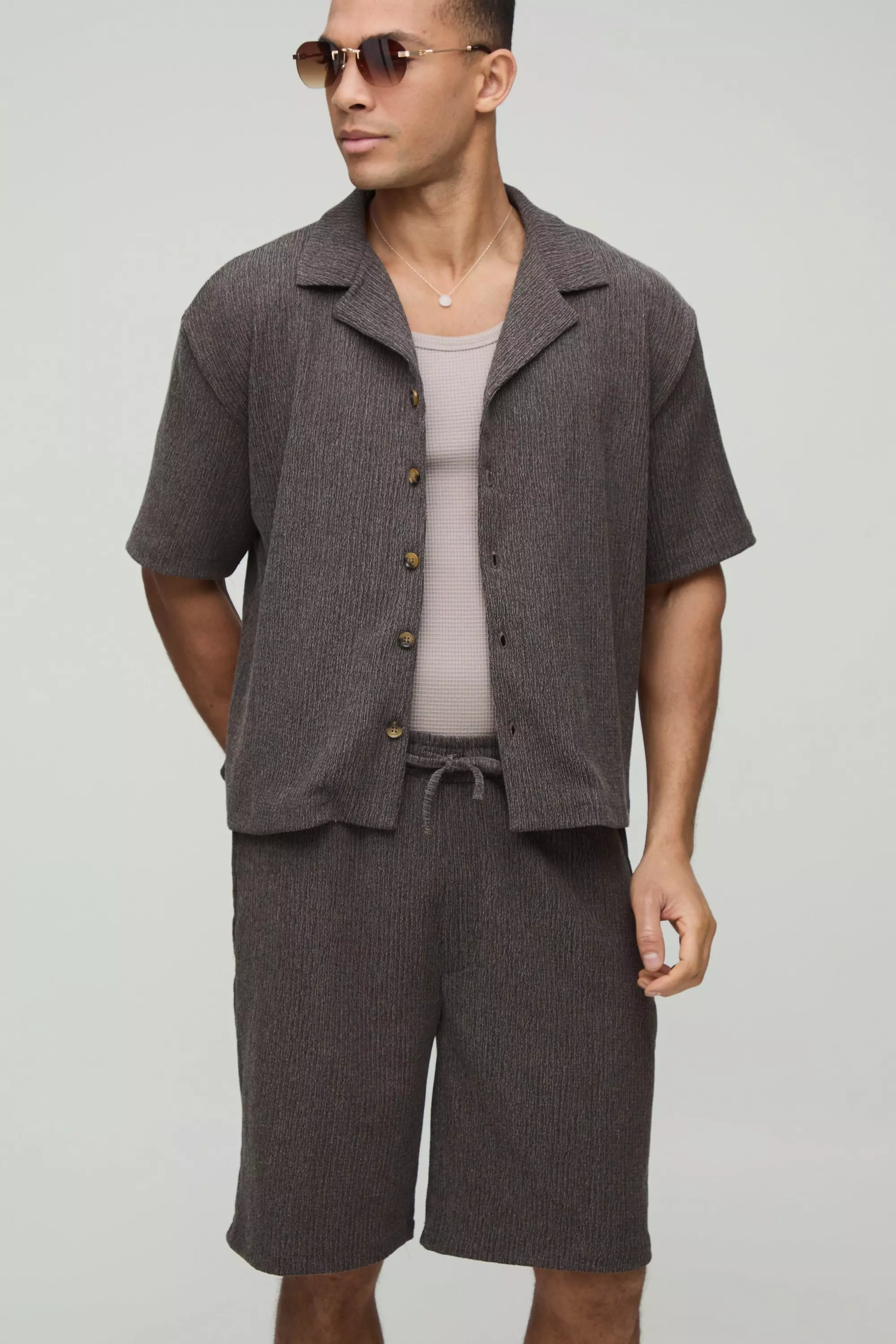 Crinkle Oversized Boxy Revere Shirt & Relaxed Mid Length Short Chocolate