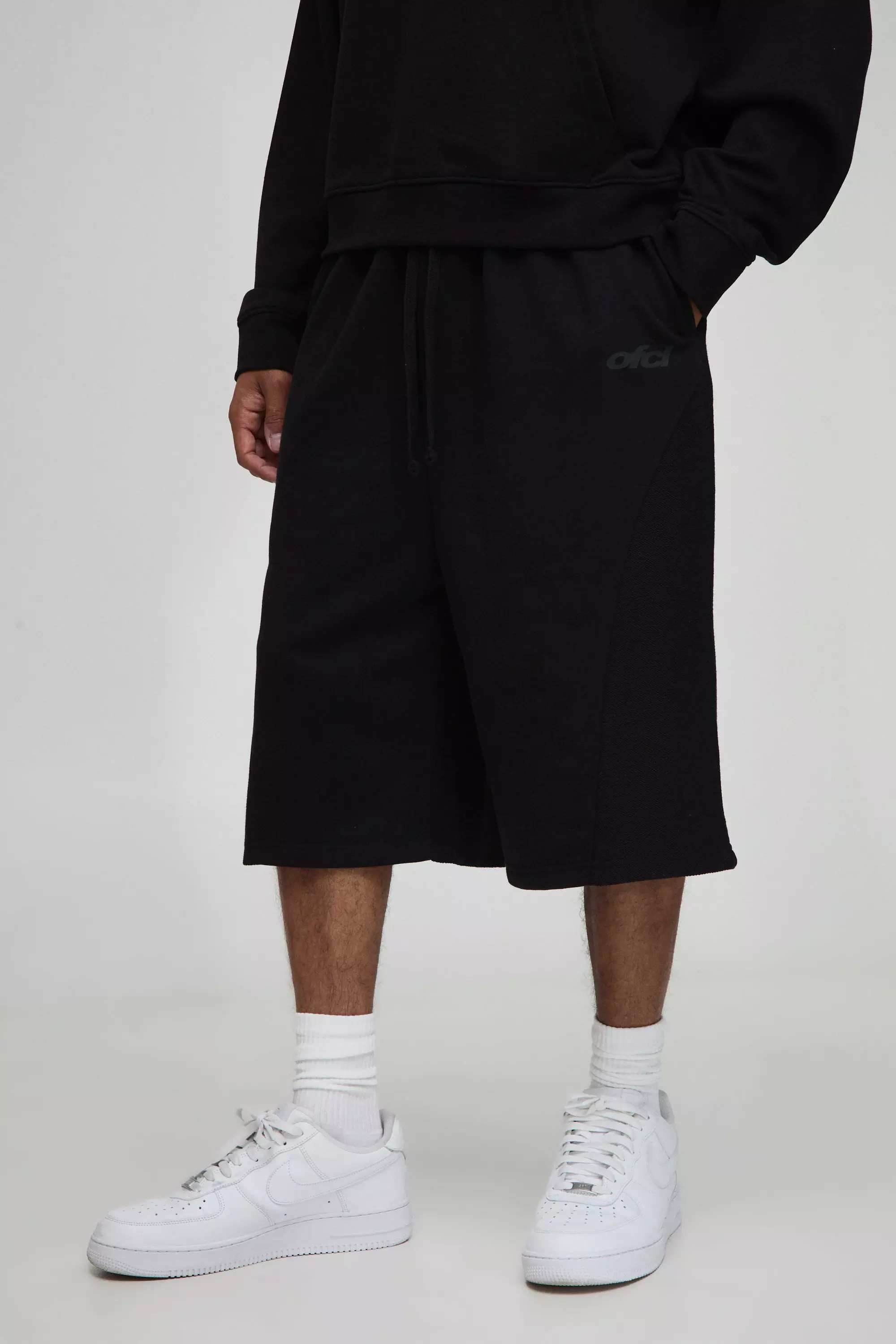 Oversized Reverse Loopback Drop Crotch Short | boohooMAN USA