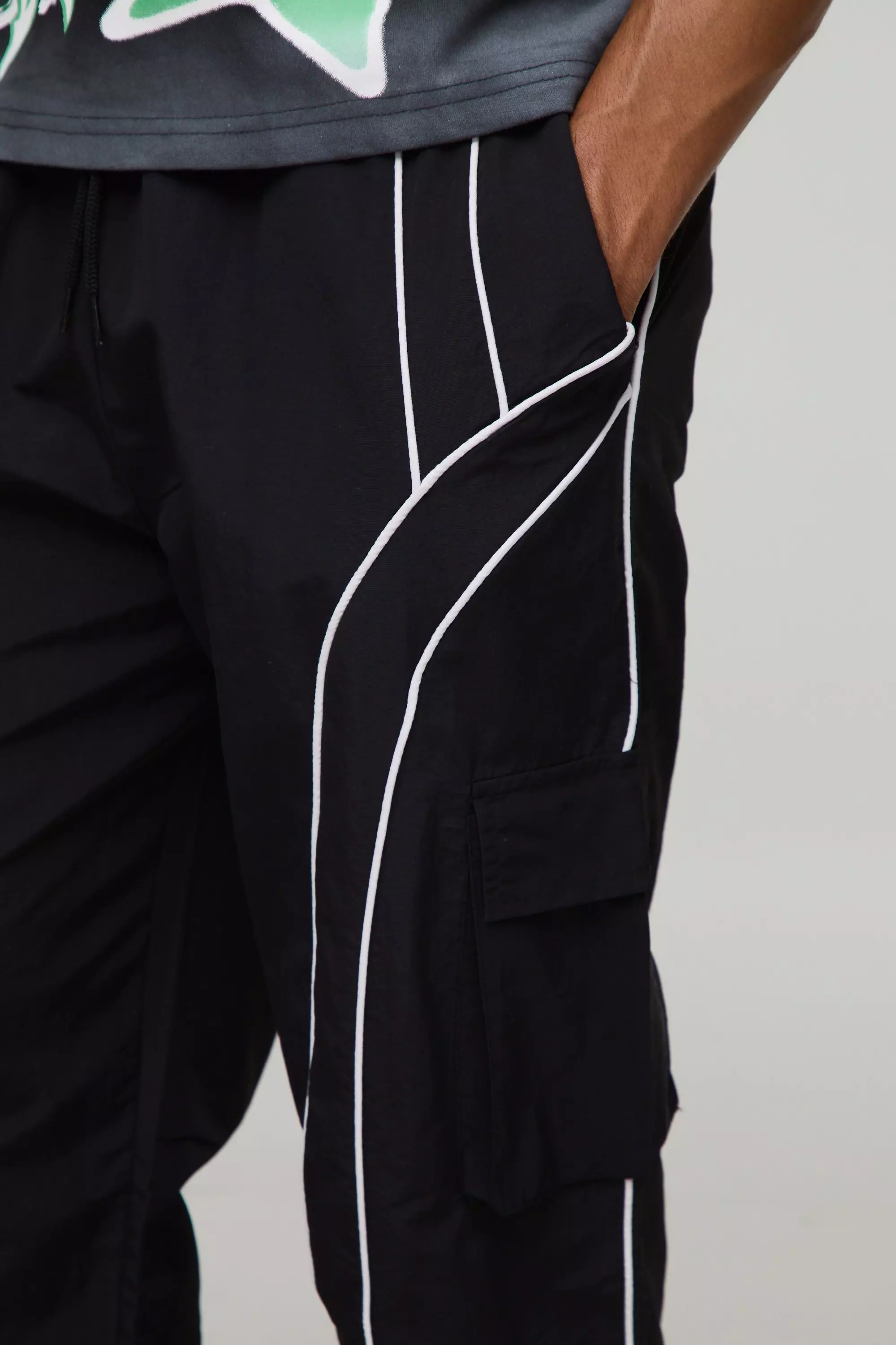 Elasticated Waist Relaxed Nylon Pipped Cargo Pants | boohooMAN USA