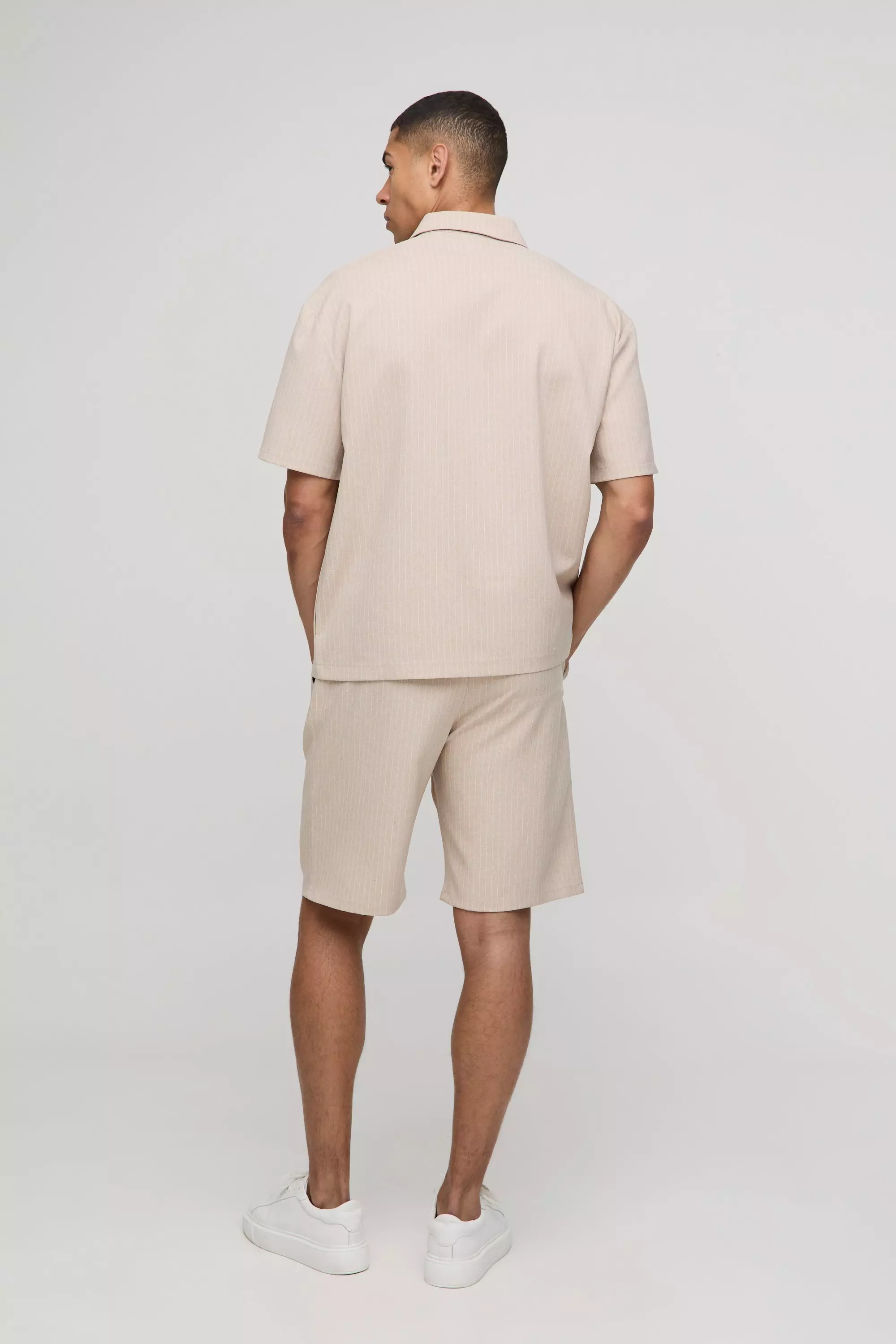 Ecru Gestreepte Baggy Shorts alternatieve afbeelding