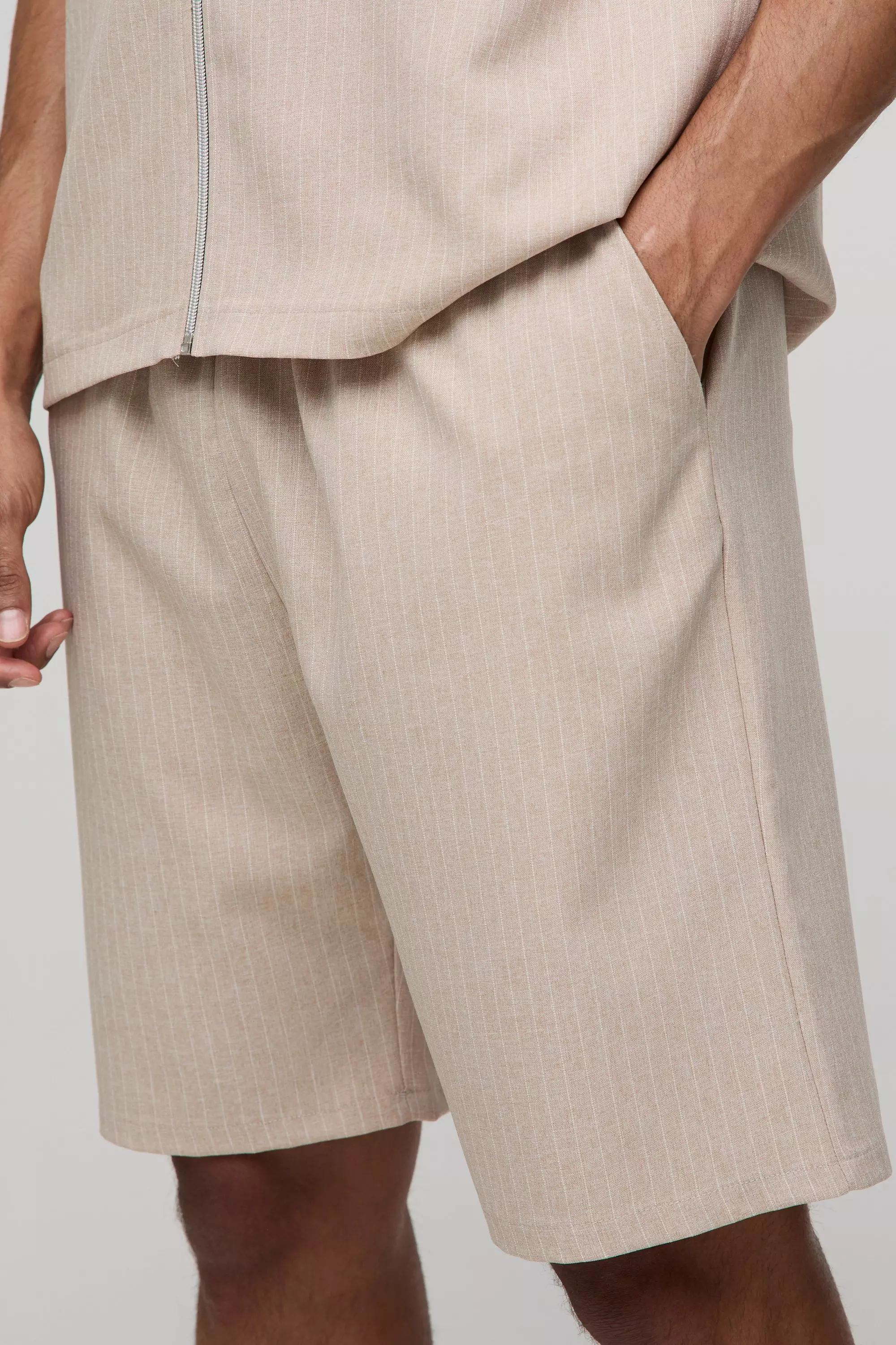 Ecru Gestreepte Baggy Shorts alternatieve afbeelding