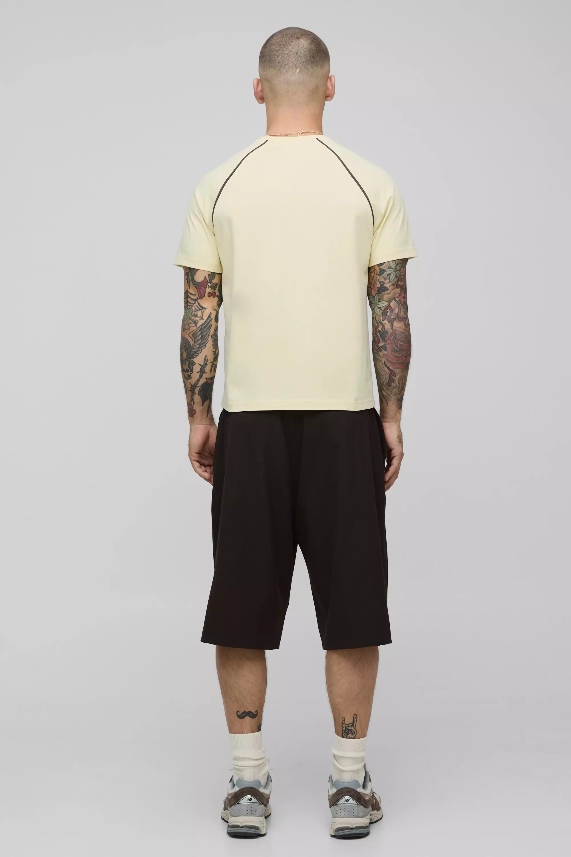 Boxy Contrast Piping T-Shirt | boohooMAN USA