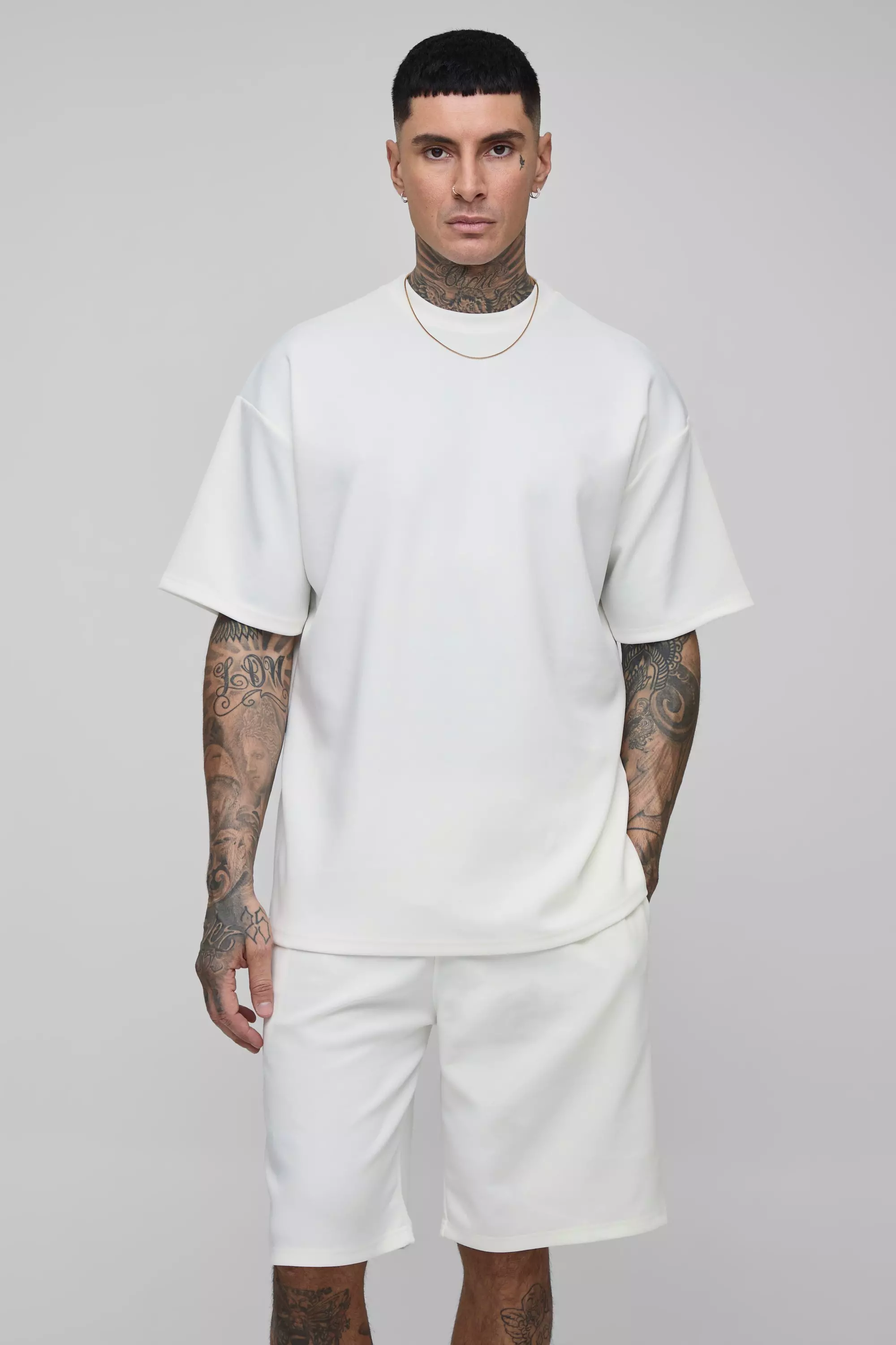 Tall - Ensemble oversize avec t-shirt et short, Ecru autre image
