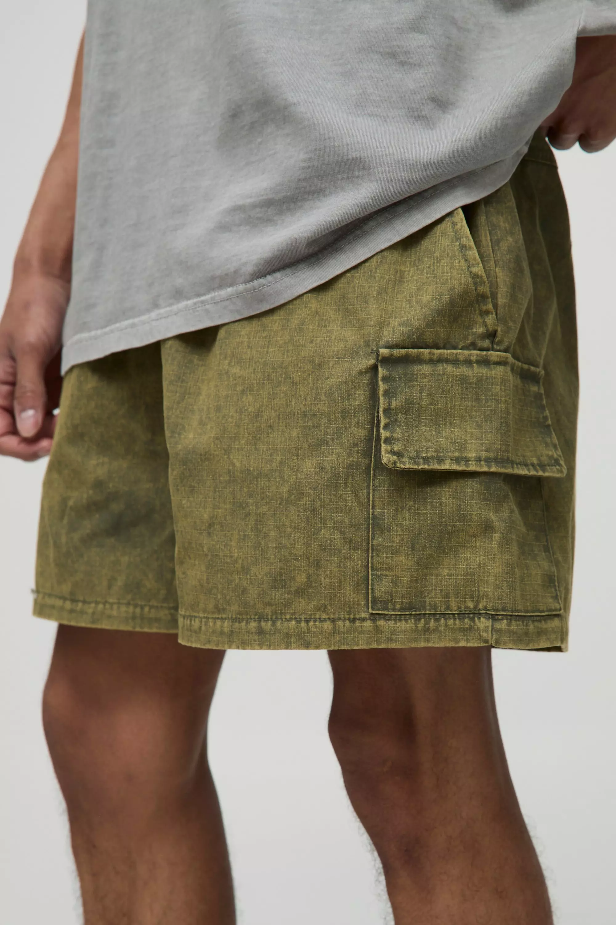 Elasticated Waist Relaxed Fit Washed Ripstop Cargo Shorts | boohooMAN USA