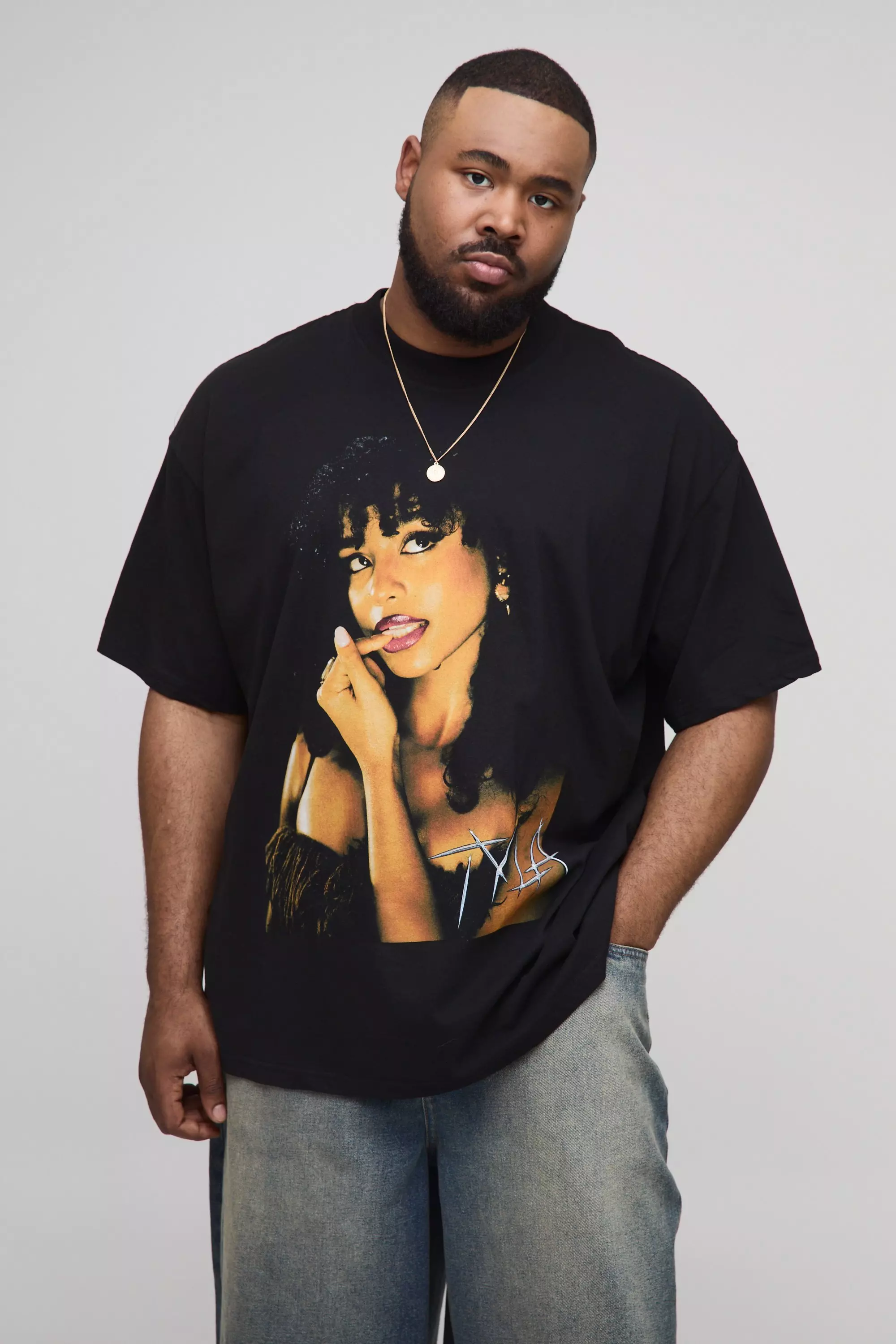 Plus Oversized Tyla License Print T-Shirt Black