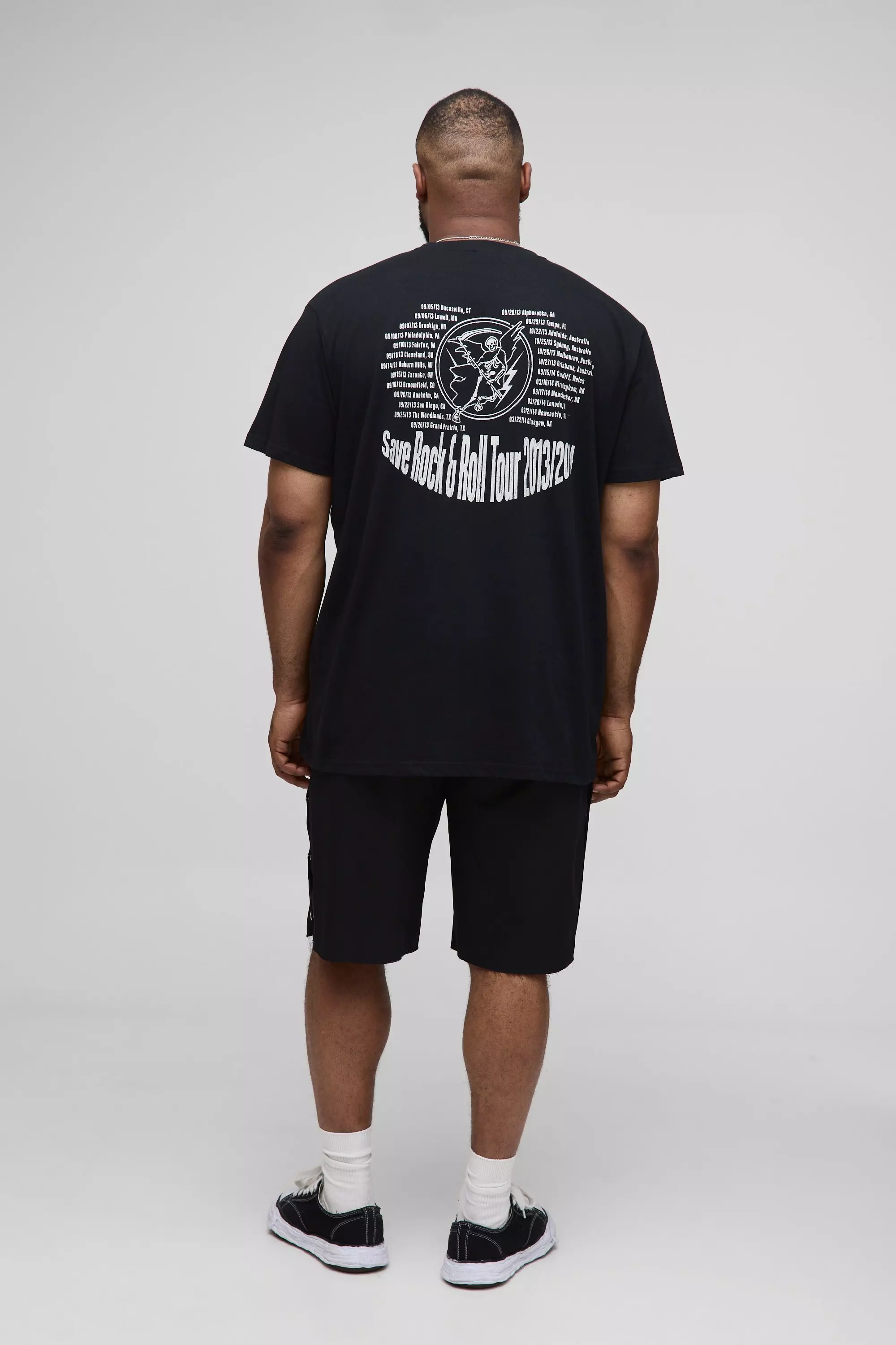 Plus Relaxed Fit Elasticated Carpenter Shorts | boohooMAN USA