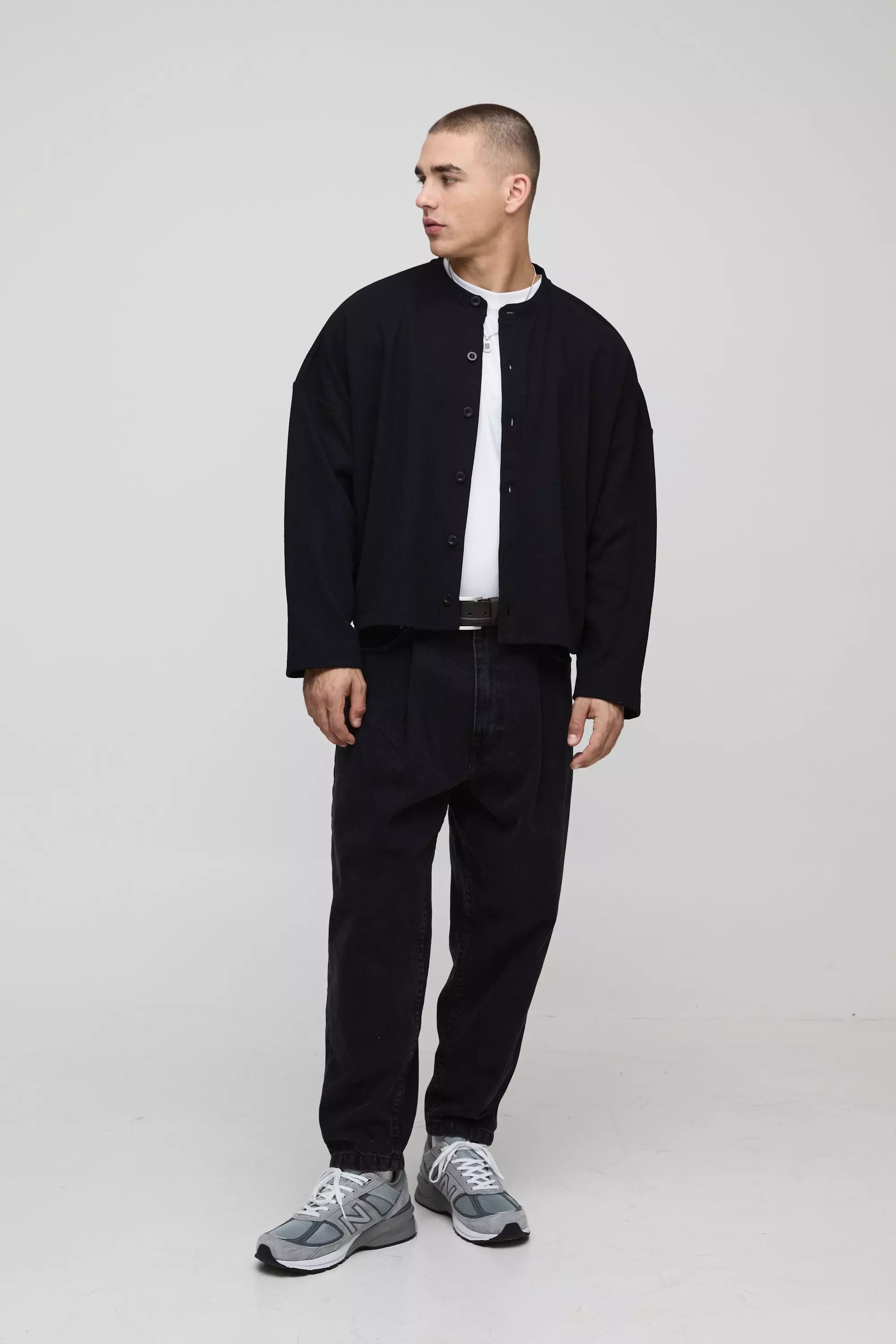 Black Oversized Boxy Waffle Cropped Button Cardigan alternative image