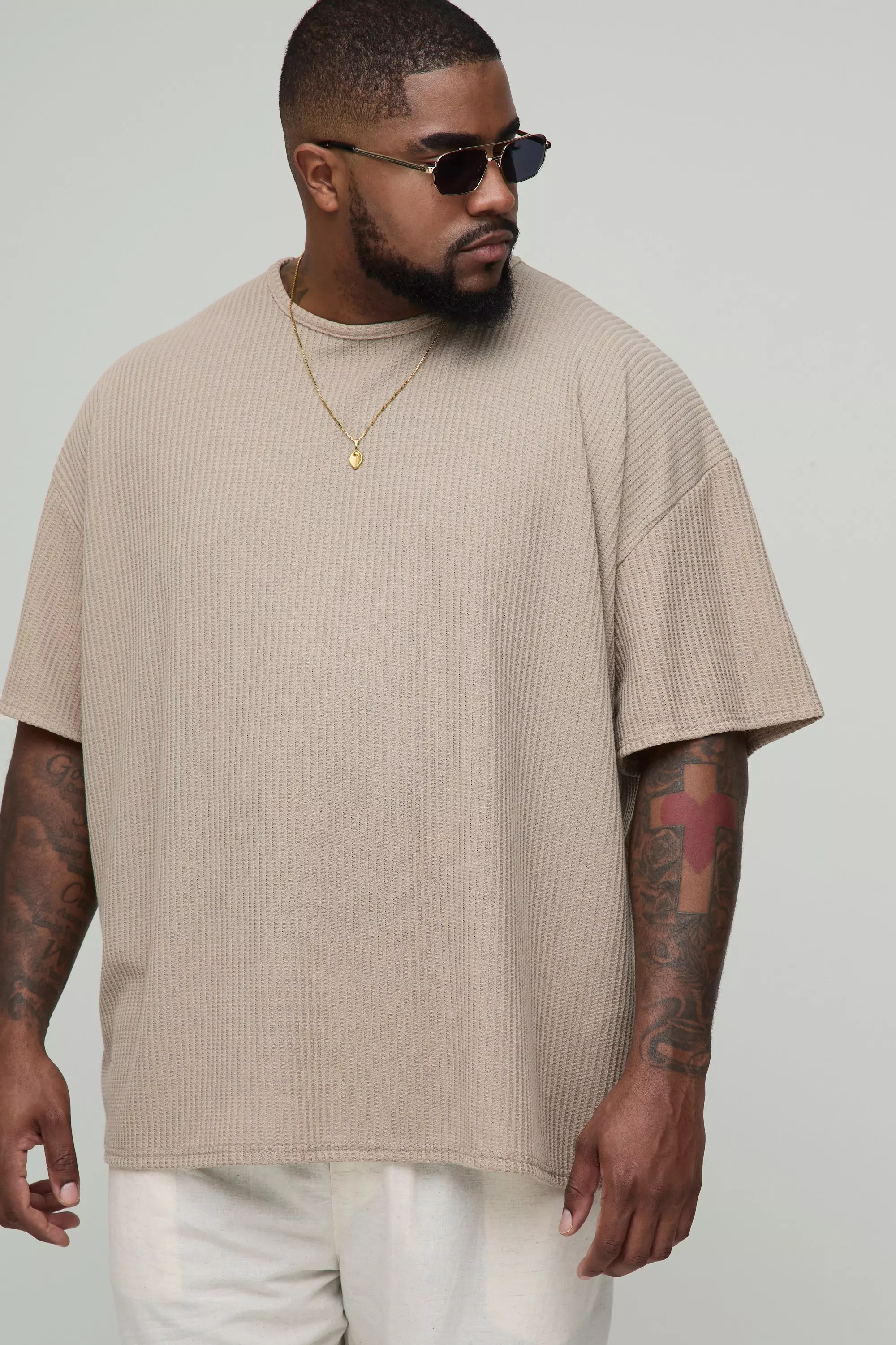 Plus Oversized Textured T-Shirt | boohooMAN USA