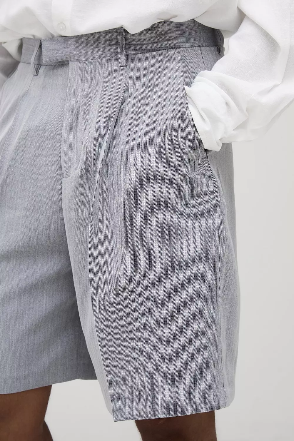 Herringbone Tailored Short | boohooMAN UK