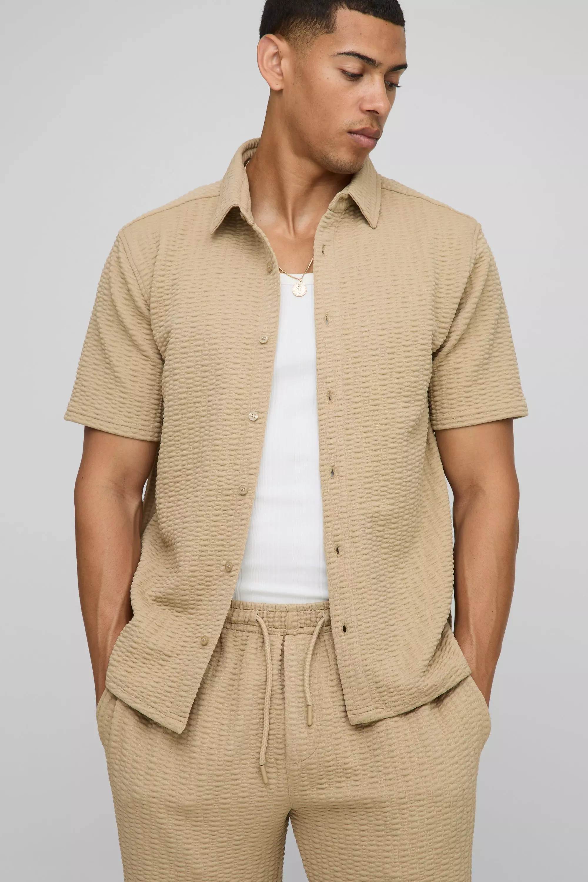 Short Sleeve Textured Stretch Shirt And Trousers Set | boohooMAN USA