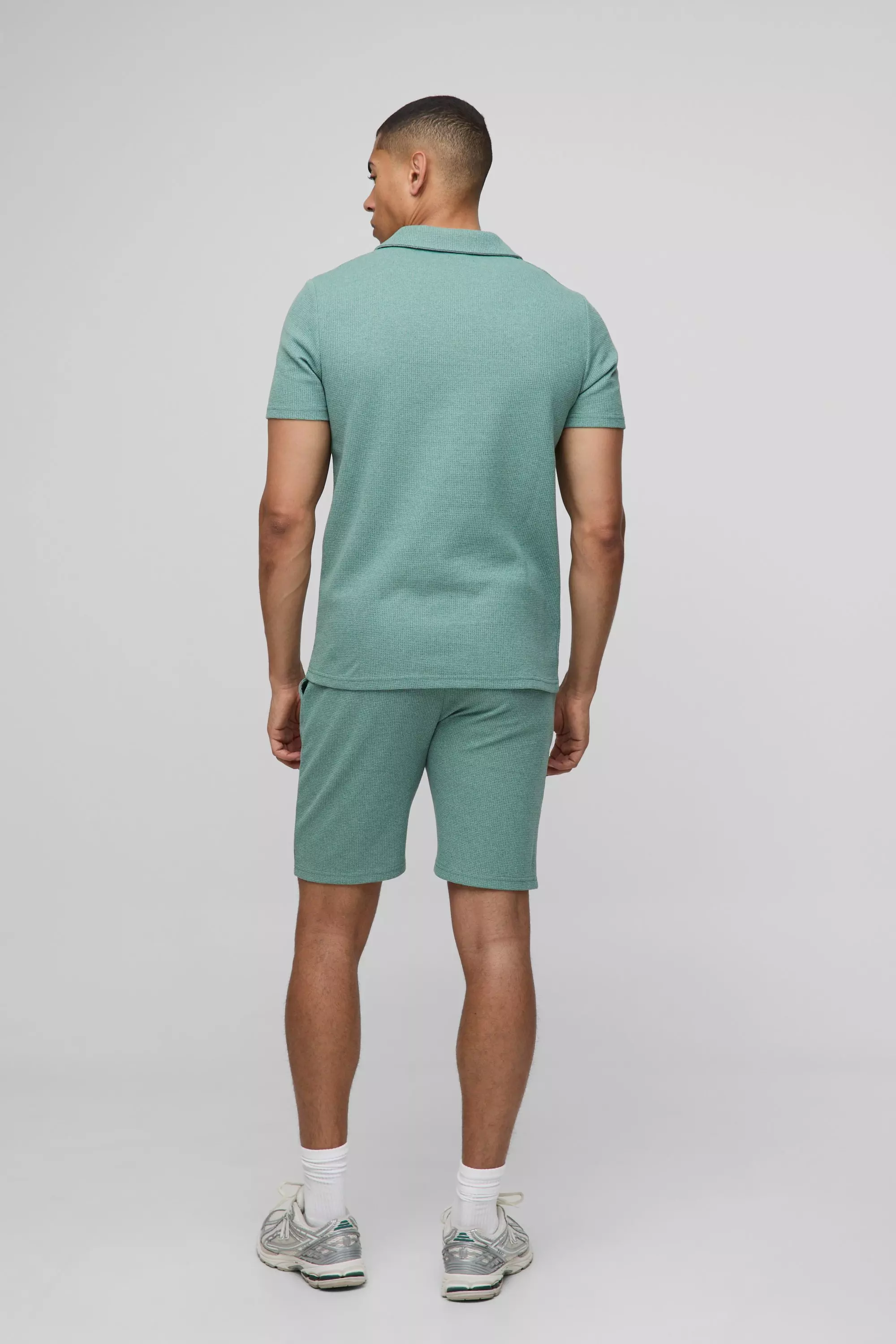 Slim Fit Man Waffle Revere Polo & Short Set | boohooMAN UK