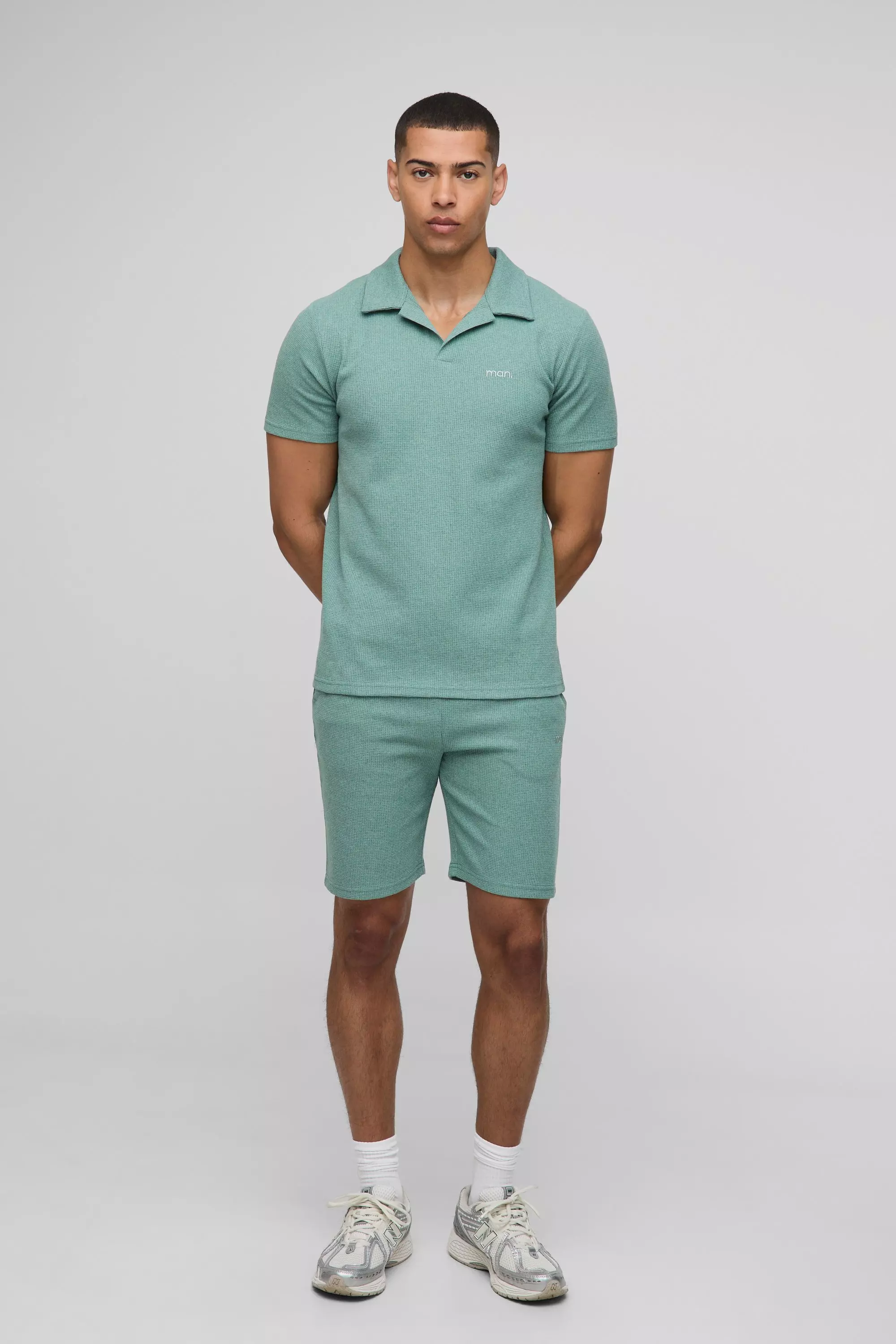 Slim Fit Man Waffle Revere Polo & Short Set | boohooMAN UK