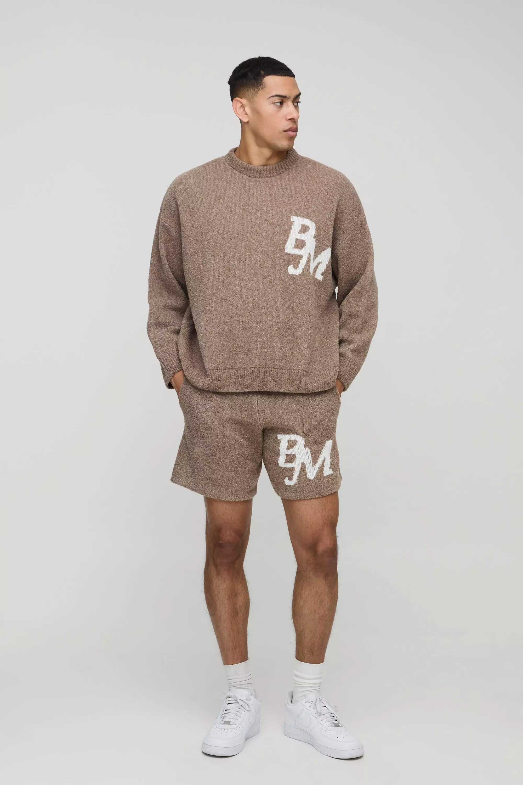 【boohoo】BOUCLE BMニットTシャツ＆ショーセット ニット boohoo(ブーフー) セットアップ(メンズ) - 海外通販のBUYMA