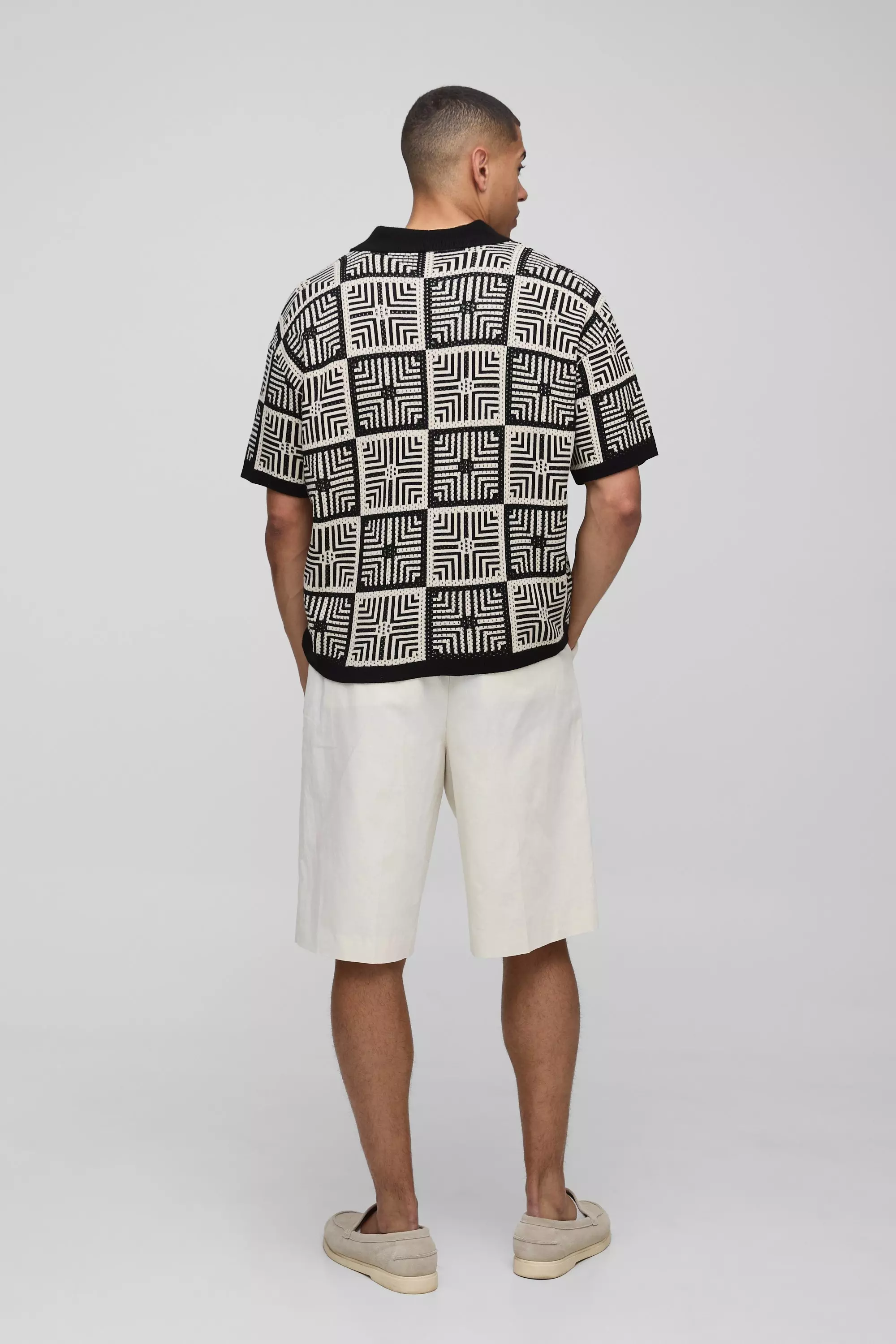 Polo oversize à col V en crochet, Black autre image