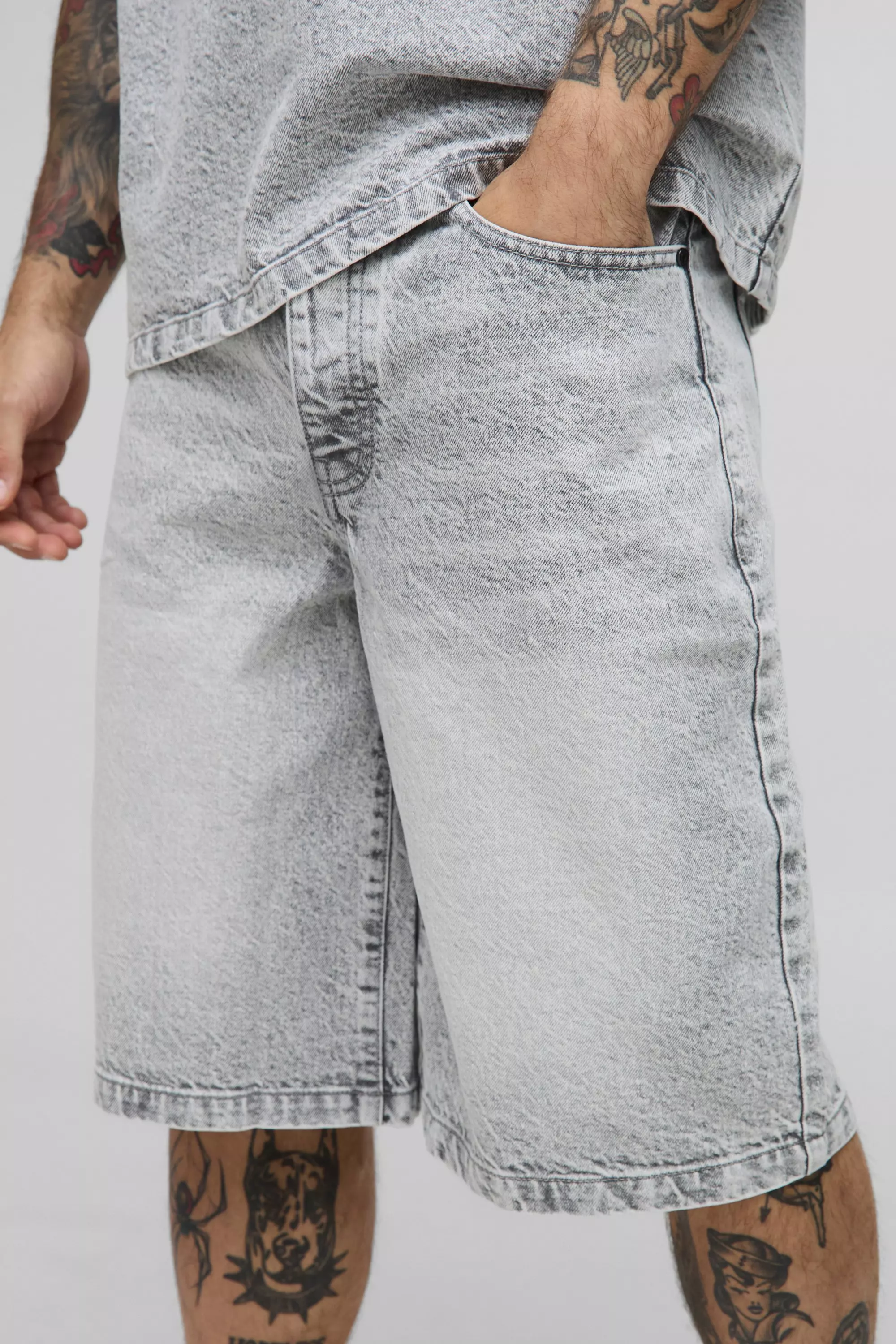 Regular Fit Grey Washed Jorts | boohooMAN USA