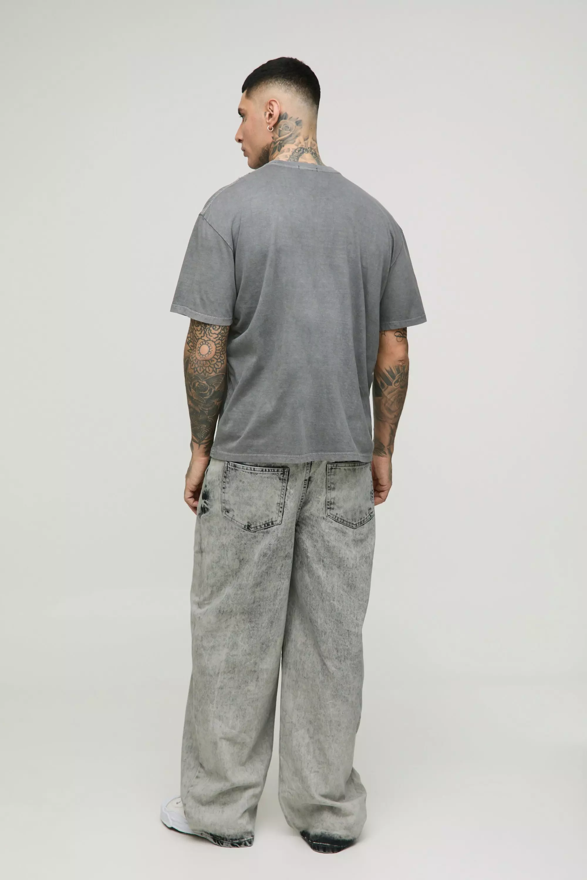Tall Oversized Renaissance Print Washed Print T-Shirt | boohooMAN USA