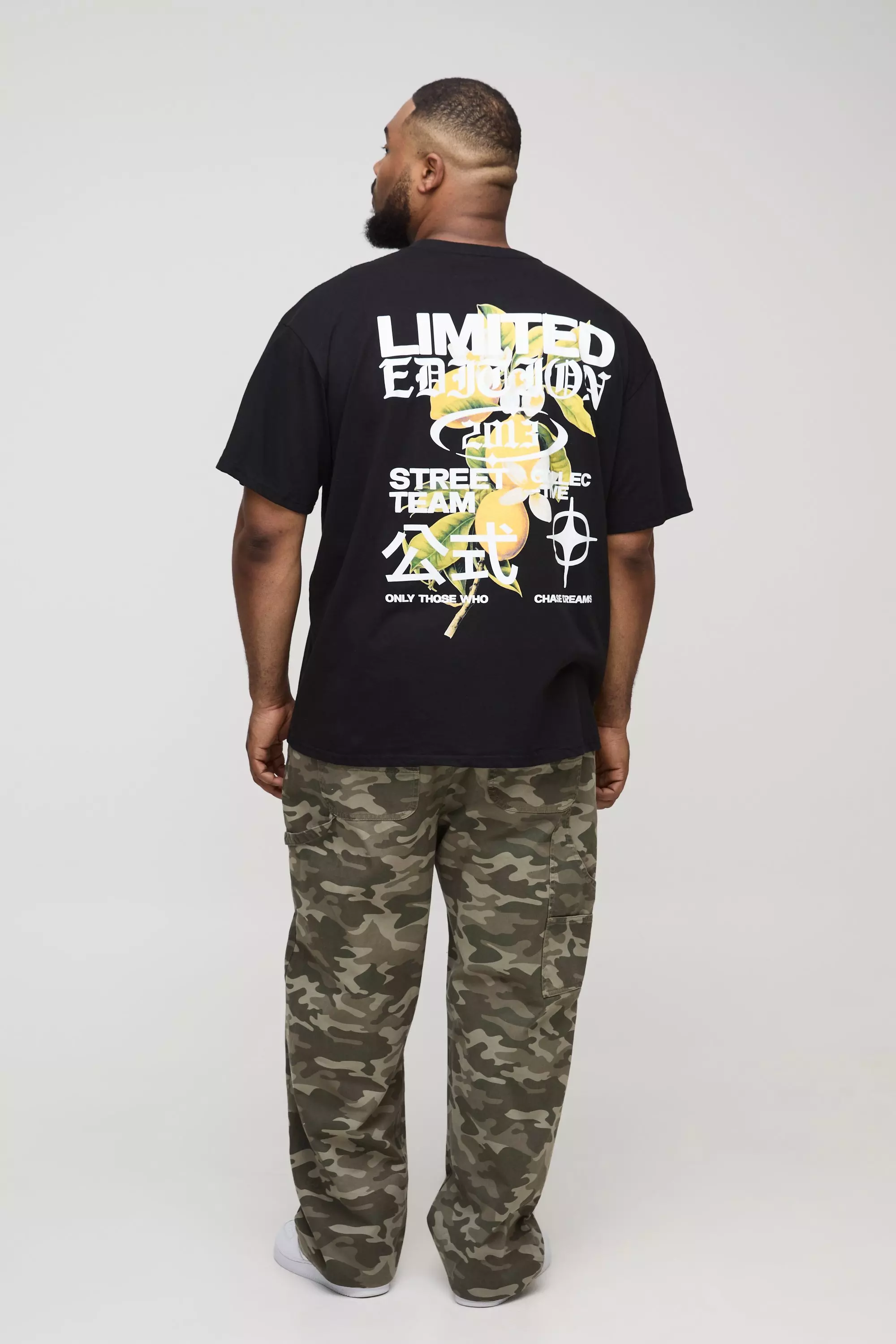 Grande taille - T-shirt oversize fleuri, Black autre image