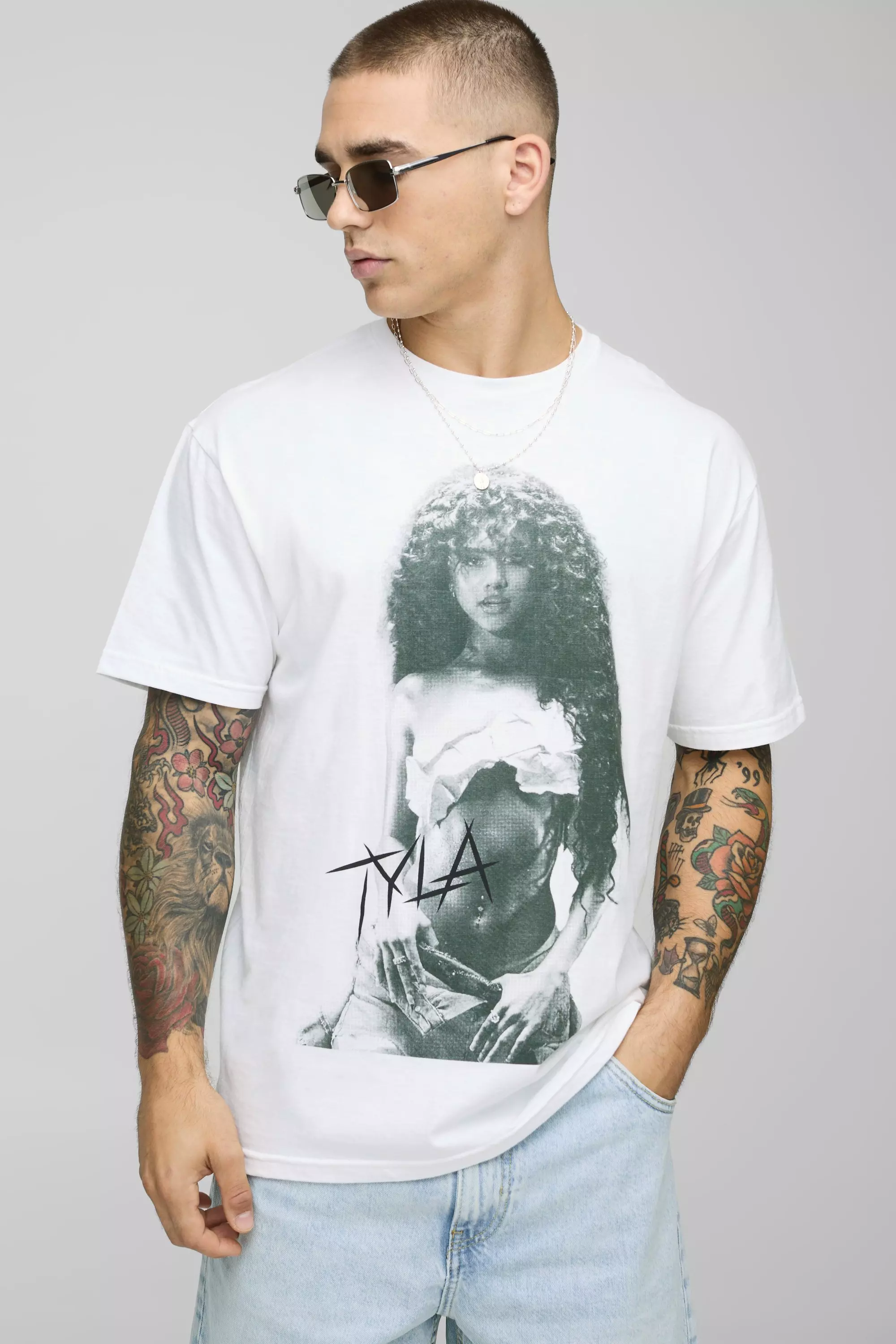 White Oversized Gelicenseerd Tyla T-Shirt Met Print alternatieve afbeelding