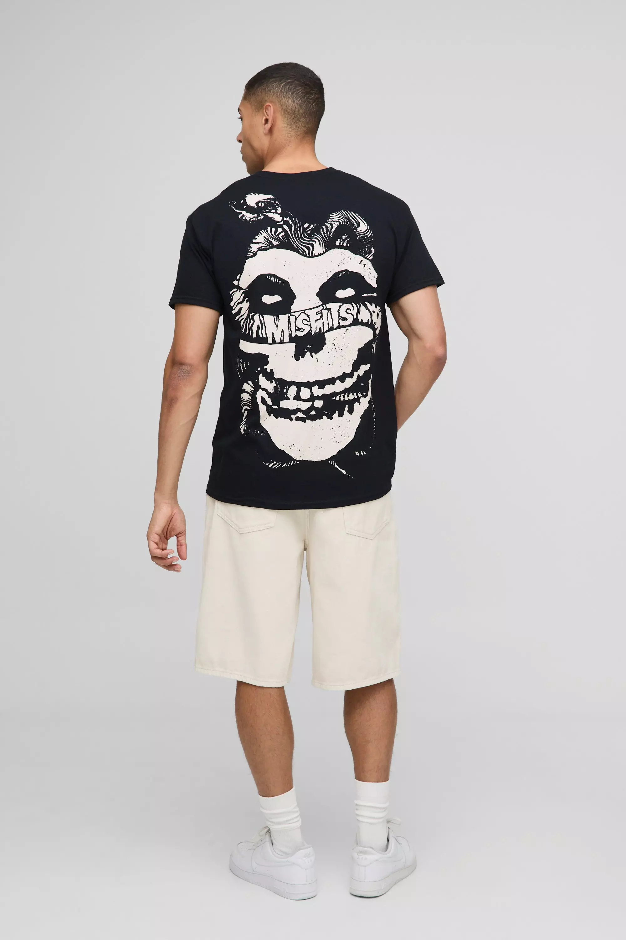 Black Regular Fit Misfits License Printed T-Shirt alternative image