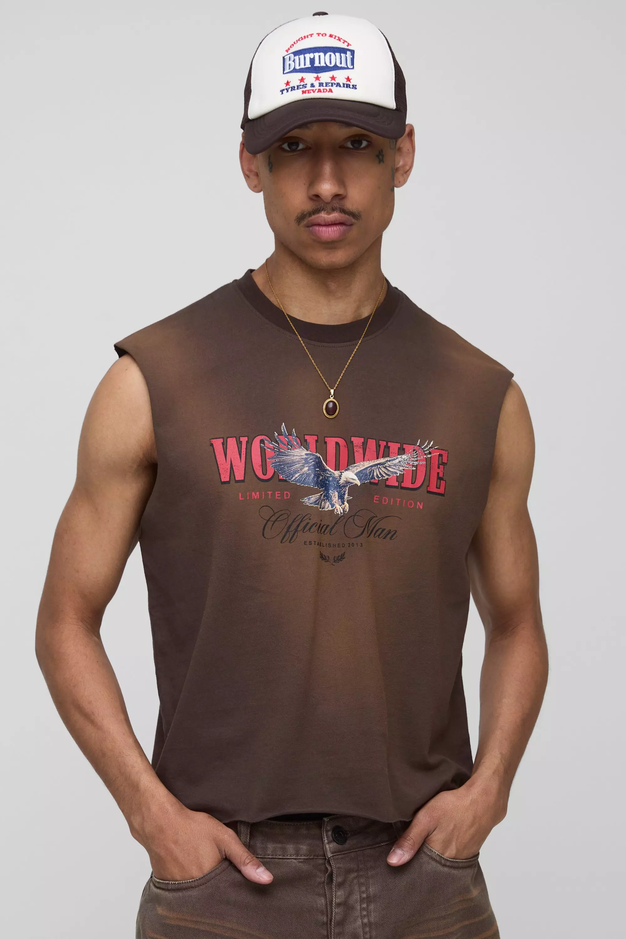 Boxy Washed Raw Edge Eagle Graphic Tank Chocolate