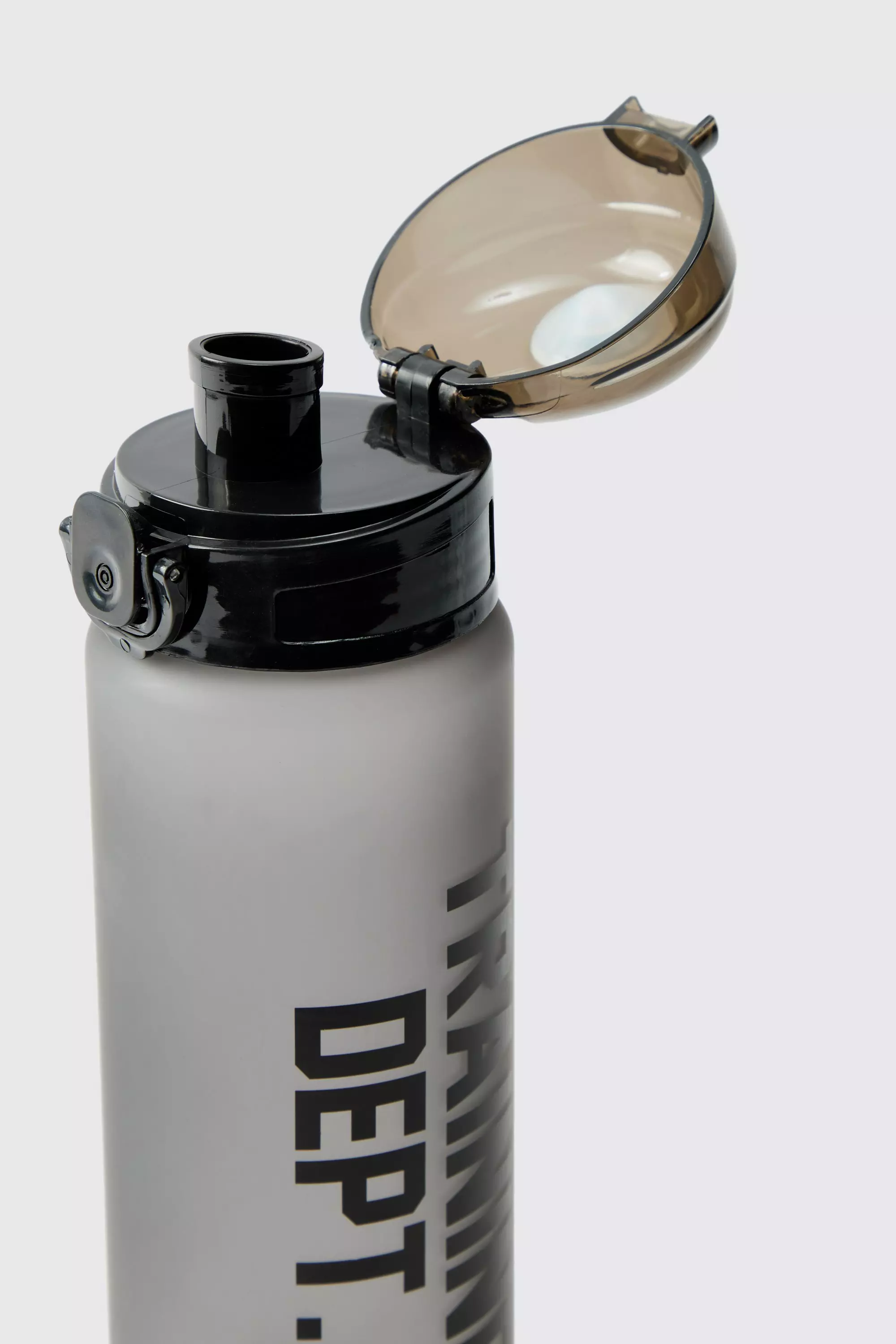 Training Dept 780ml Bottle | boohooMAN AU
