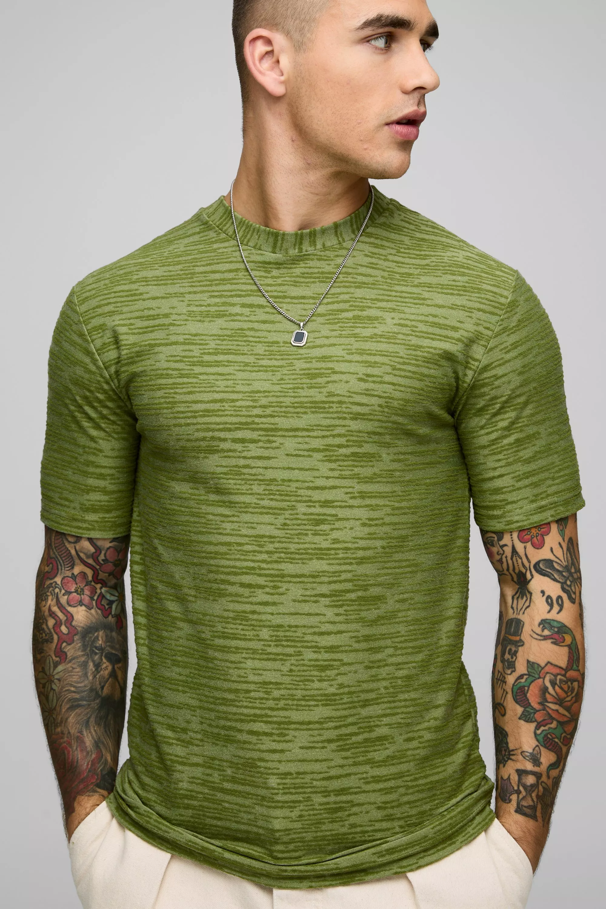 Muscle Fit Textured T-Shirt Olive