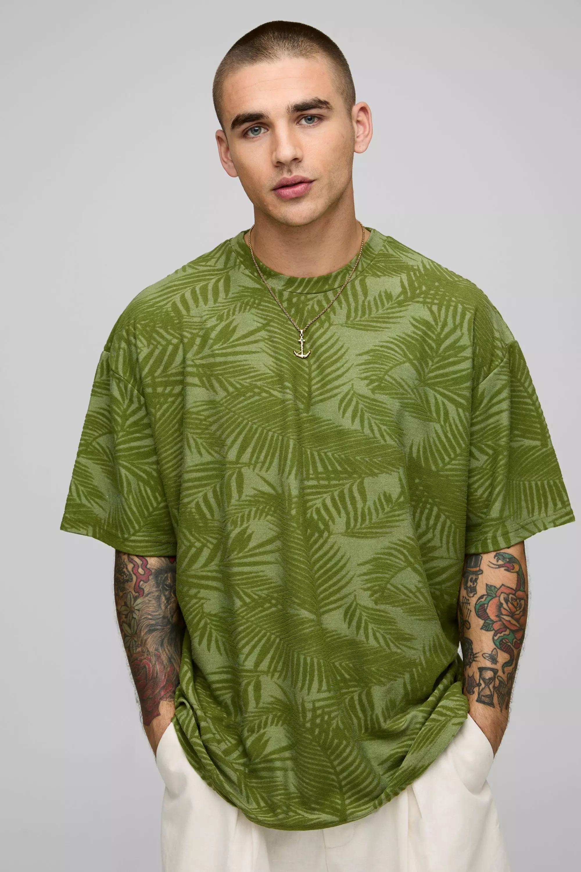 Oversized Palm Textured T-Shirt Olive