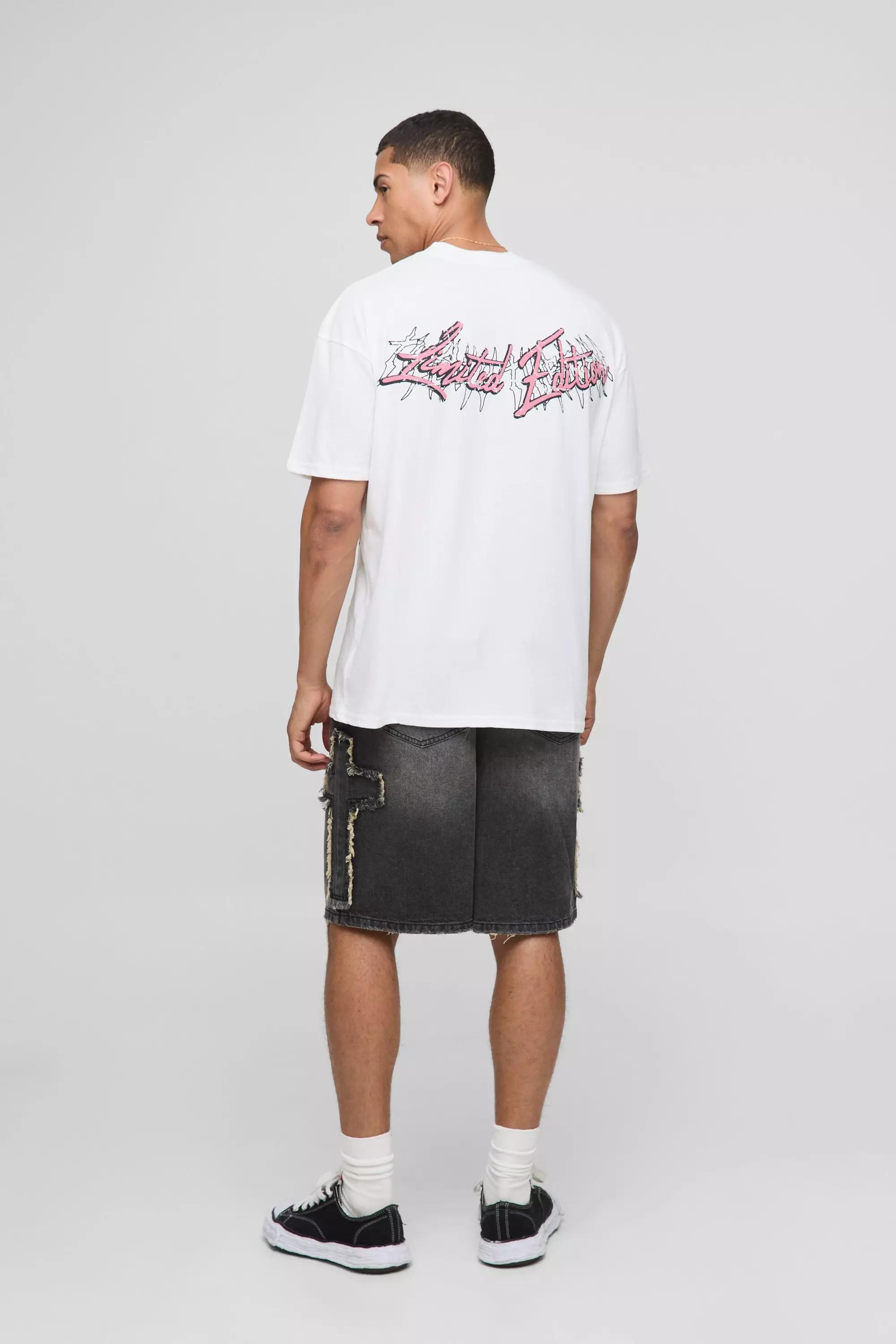 Regular Fit Cross Applique Washed Black Jorts | boohooMAN USA