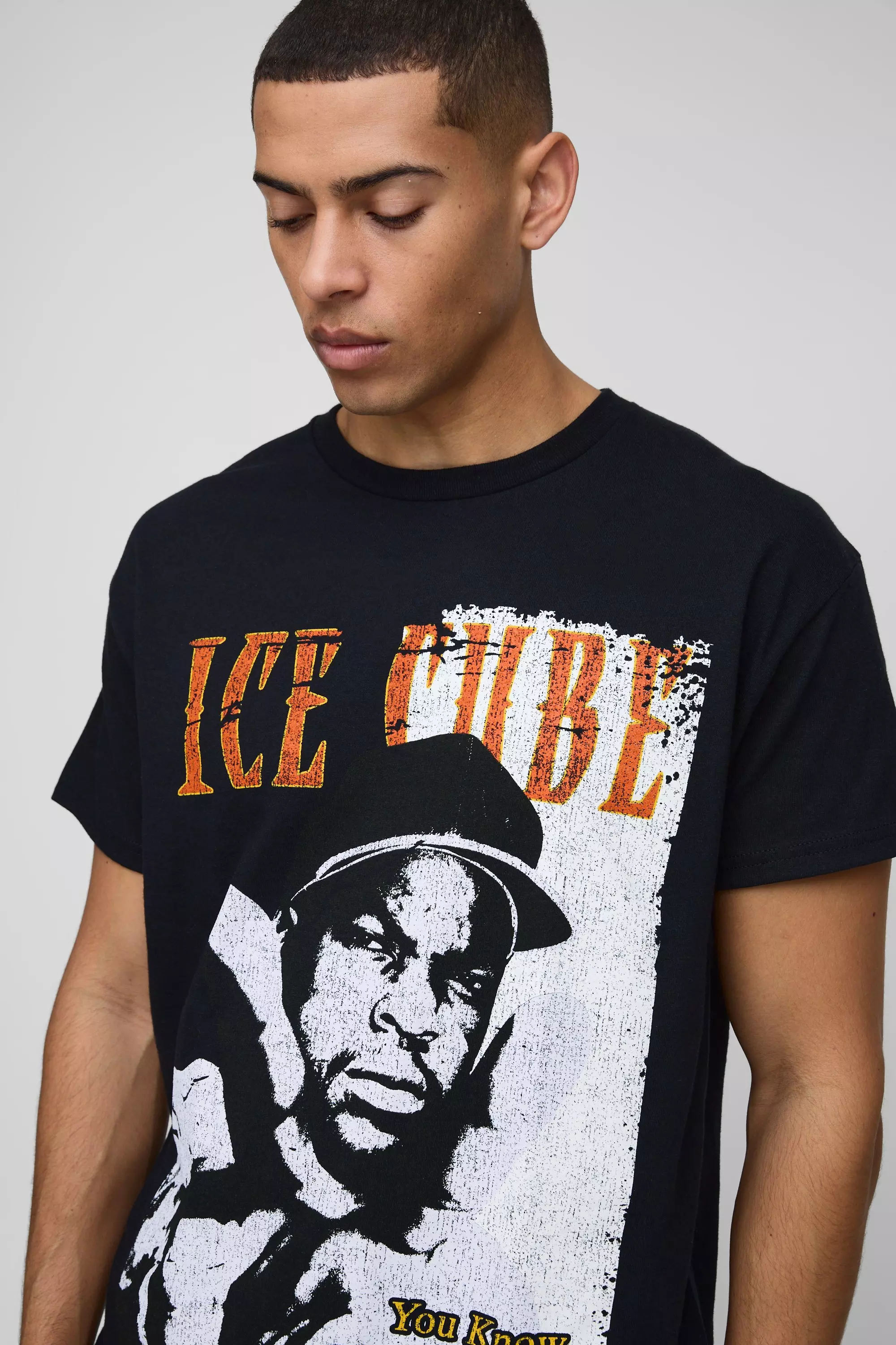 Black Oversized Ice Cube License Printed T-Shirt alternative image