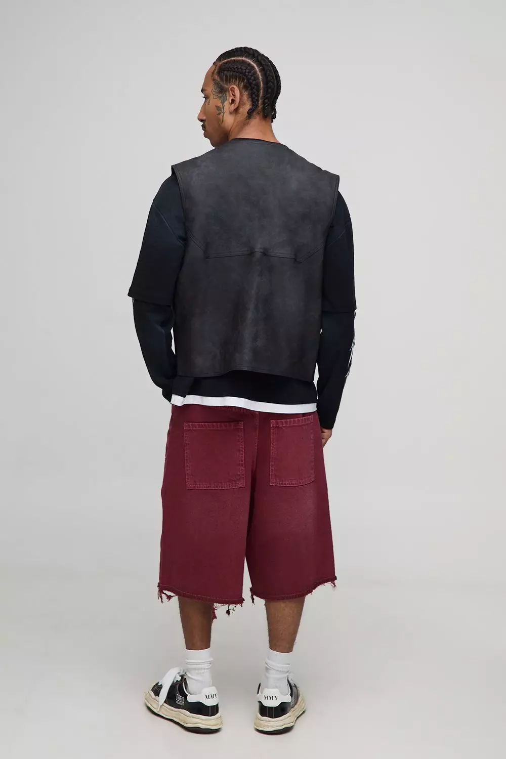 Regular Fit Embellished Tinted Tribal Carpenter Jorts | boohooMAN USA