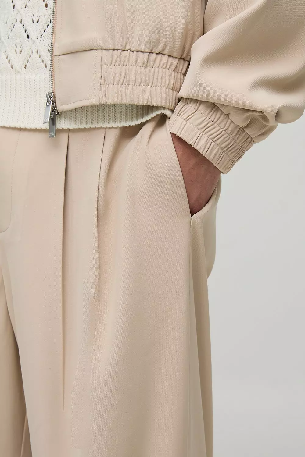 Pleated Front Wide Leg Trousers | boohooMAN USA
